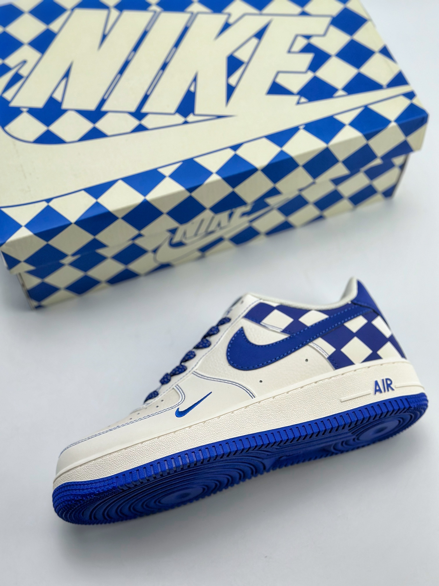 240 Nike Air Force 1 Low 07 白宝蓝棋盘 GZ5688-088