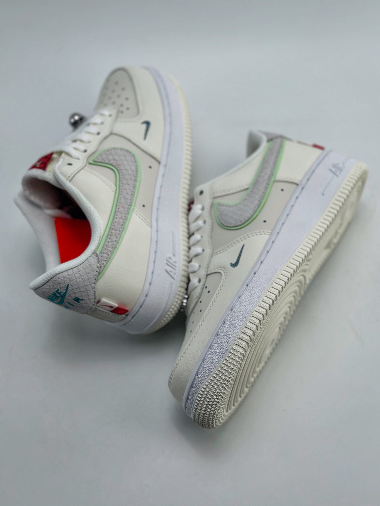 200 Nike Air Force 1 Low 07 "龙年"米白 FZ5052-131