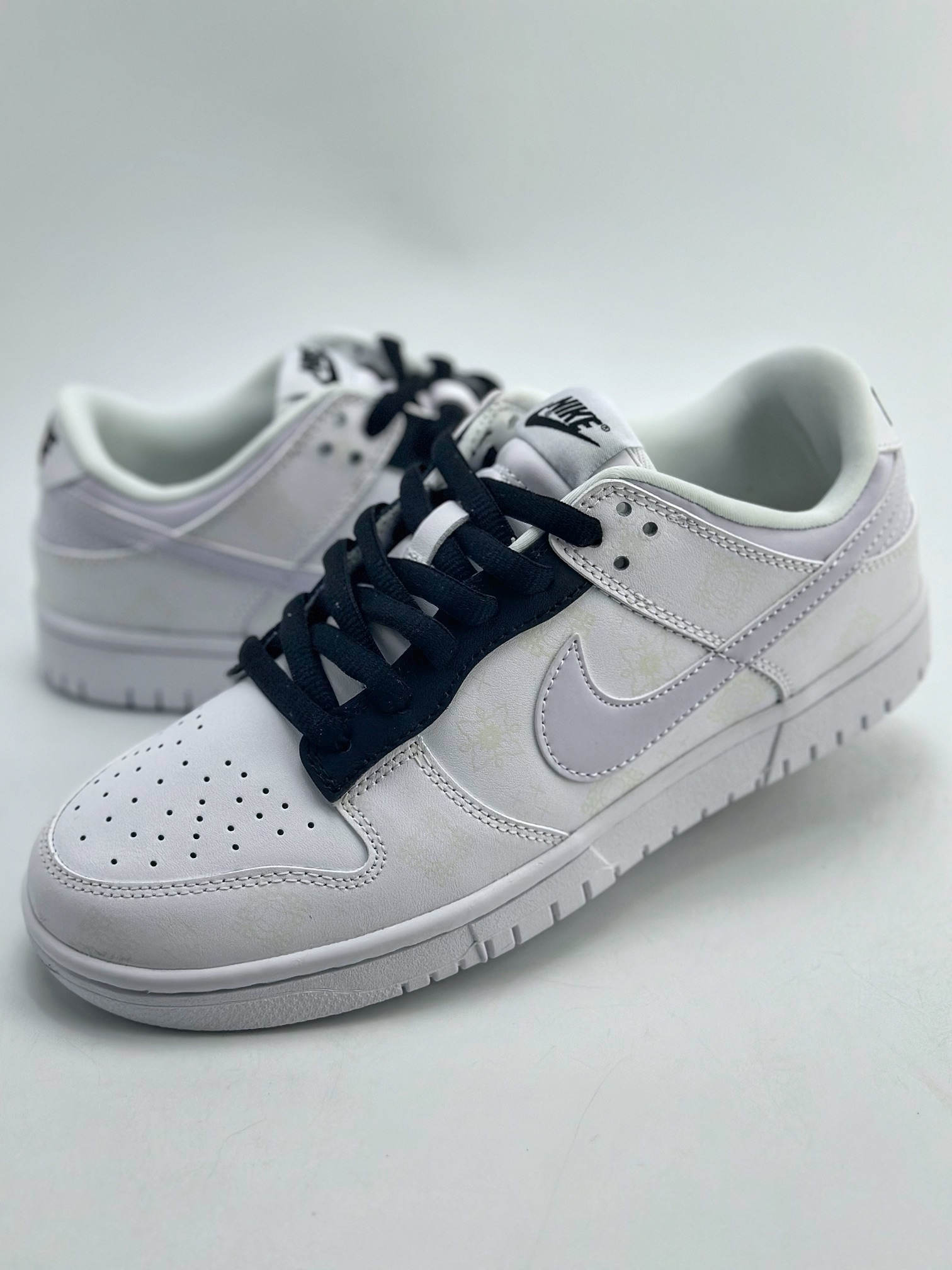 260 Nike SB Dunk Low 颜如玉 XQ5180-317