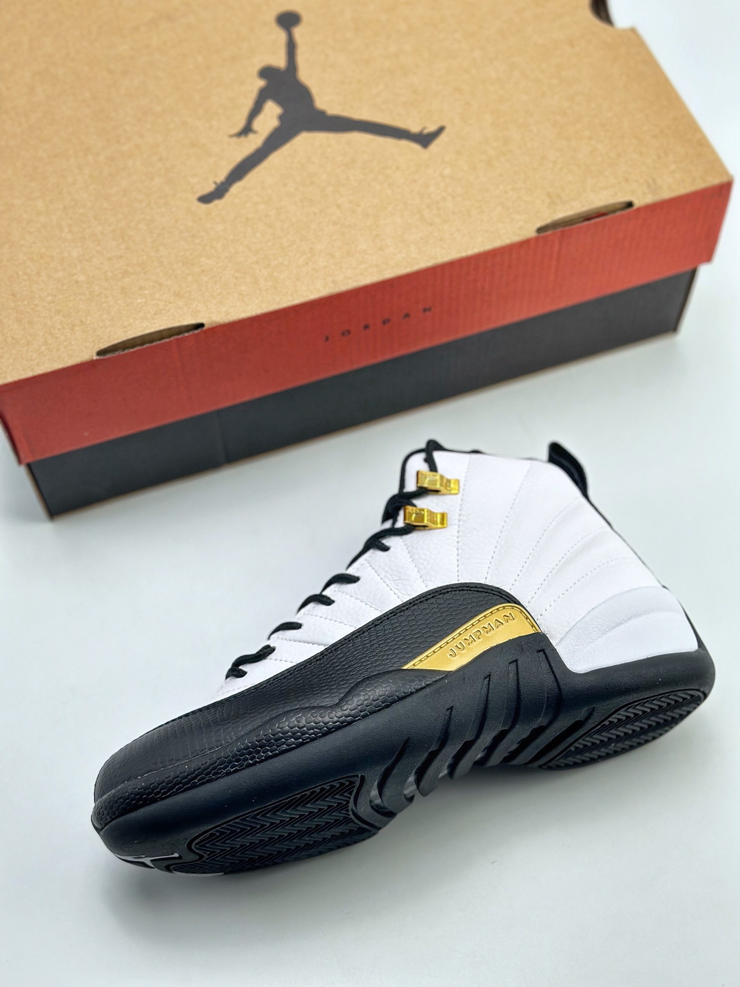 280 Air Jordan 12 "Royalty" 黑白金扣 AJ12乔12 男子文化篮球鞋 CT8013-170