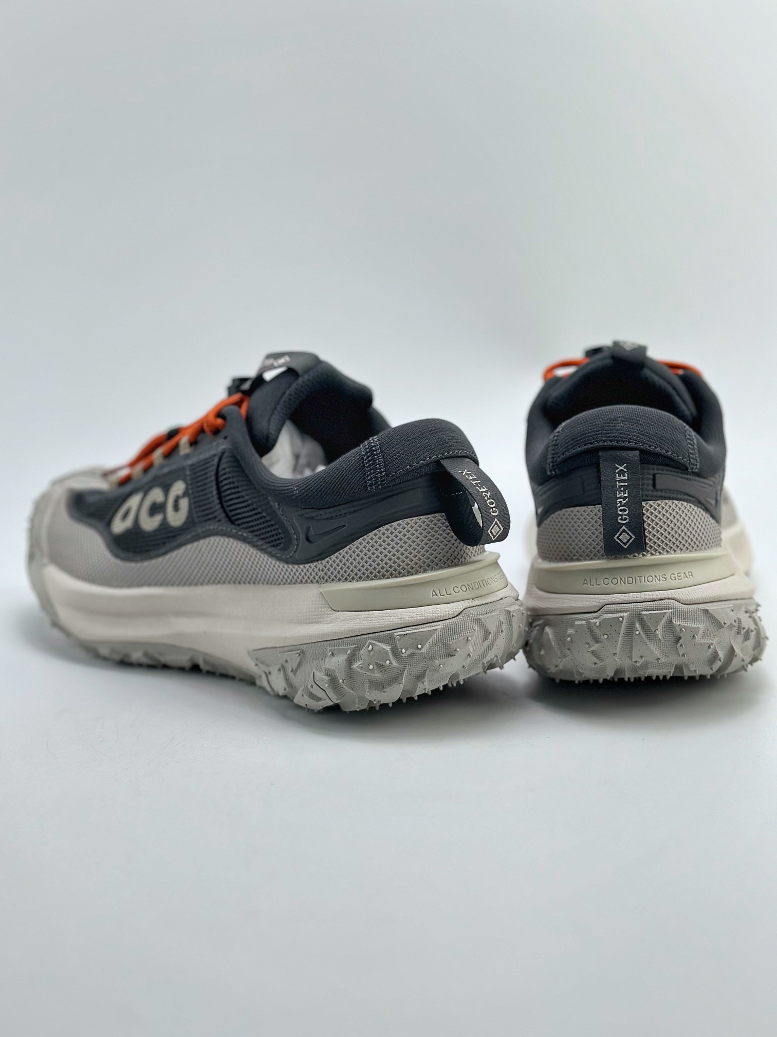 200 Nike  ACG MOUNTAIN FLY 2 LOW 外户登山列系越跑低帮休闲动运徒步鞋 HF6245-002