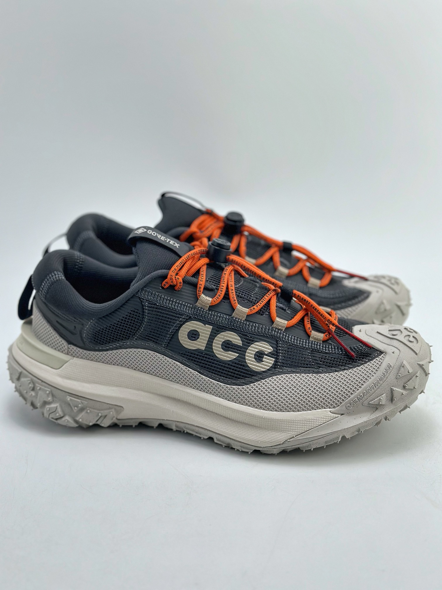 200 Nike  ACG MOUNTAIN FLY 2 LOW 外户登山列系越跑低帮休闲动运徒步鞋 HF6245-002