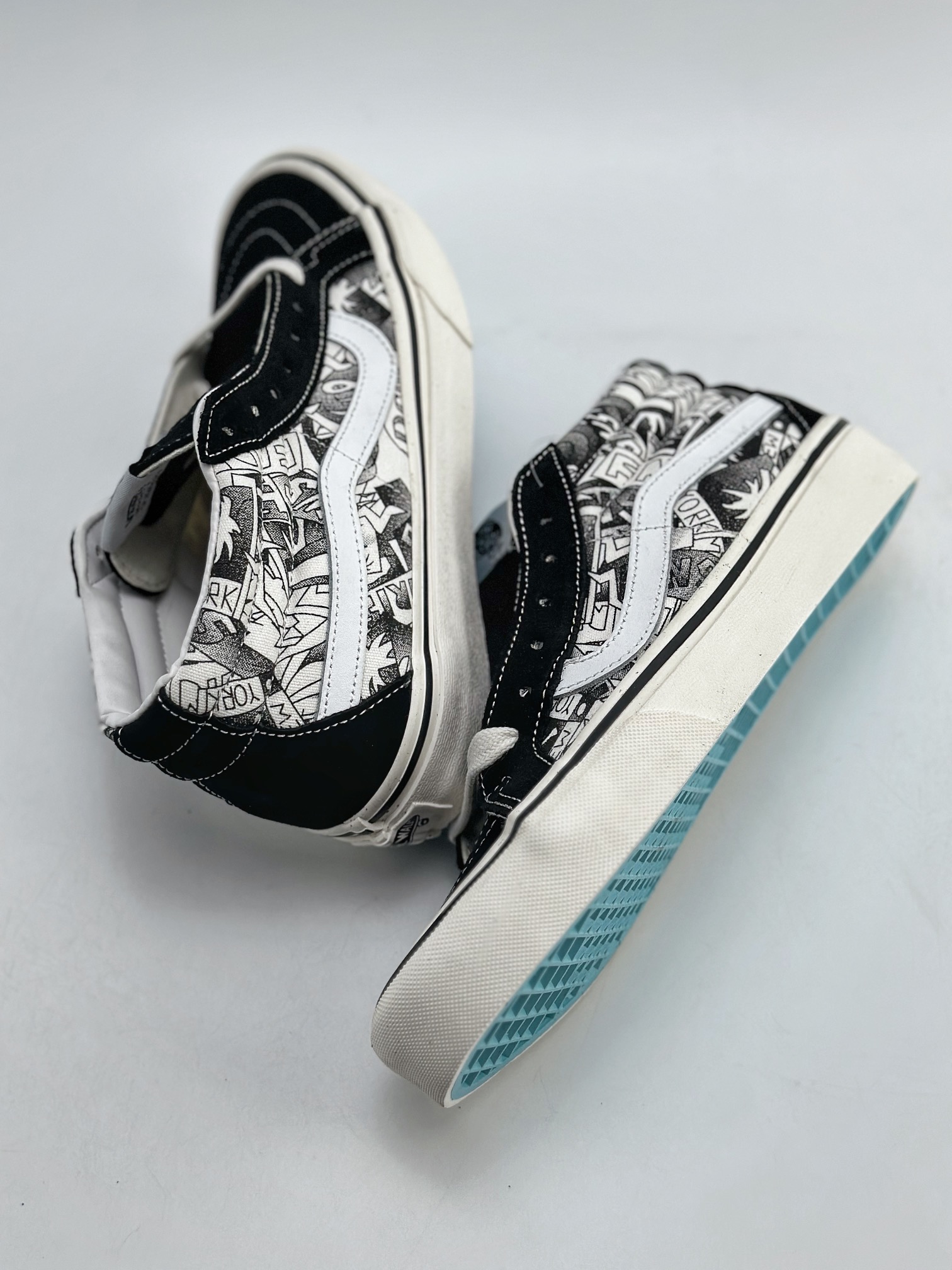 150 Vans Sk8-Mid SNS黑白涂鸦中帮