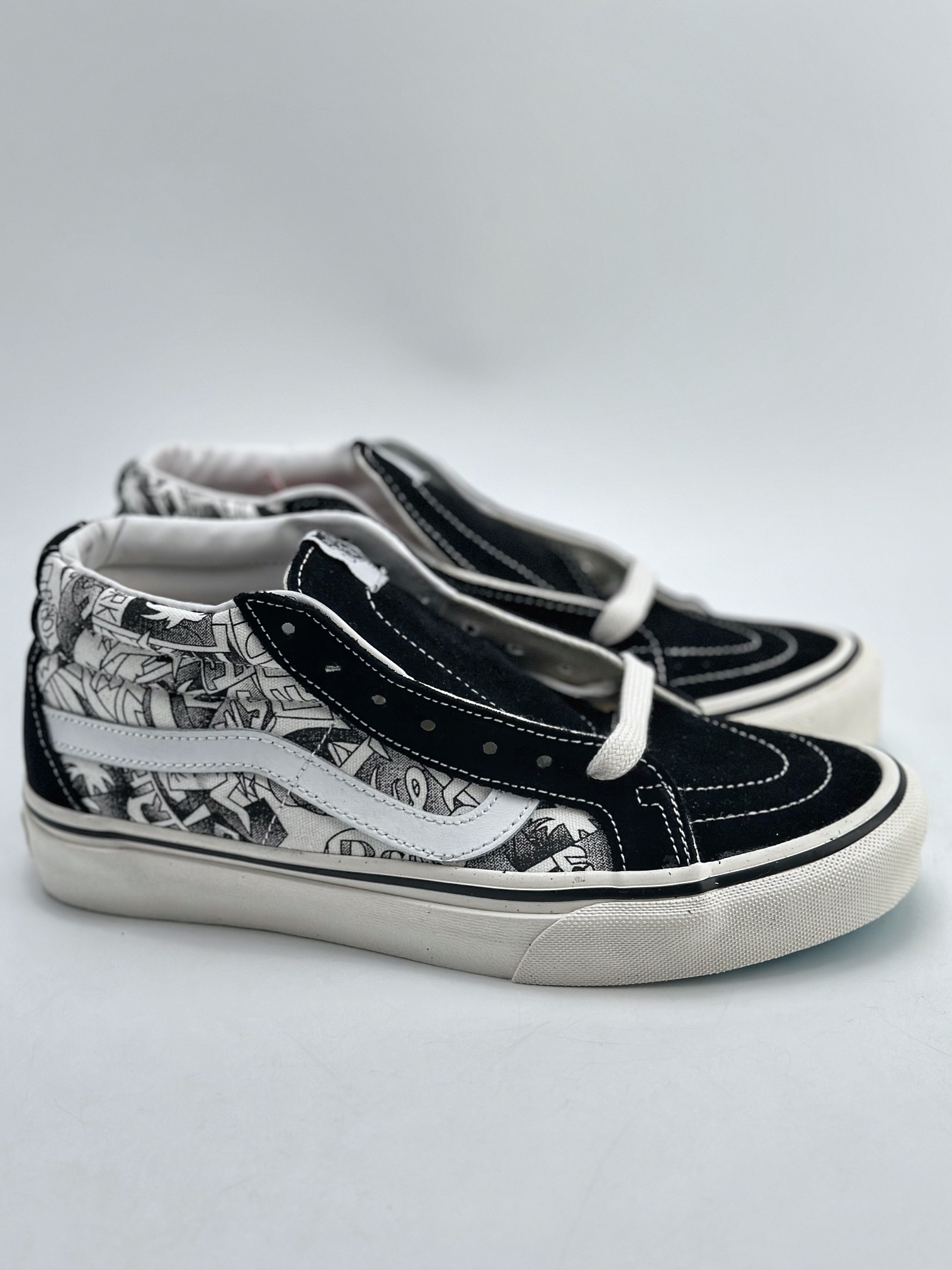 150 Vans Sk8-Mid SNS黑白涂鸦中帮