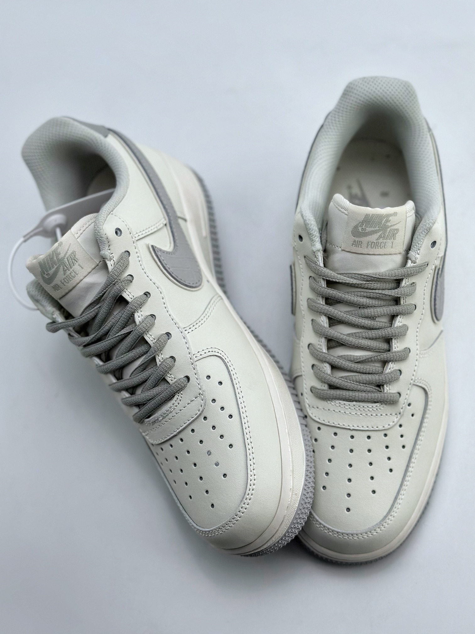 240 Nike Air Force 1 Low 07 米银灰 KL4596-362