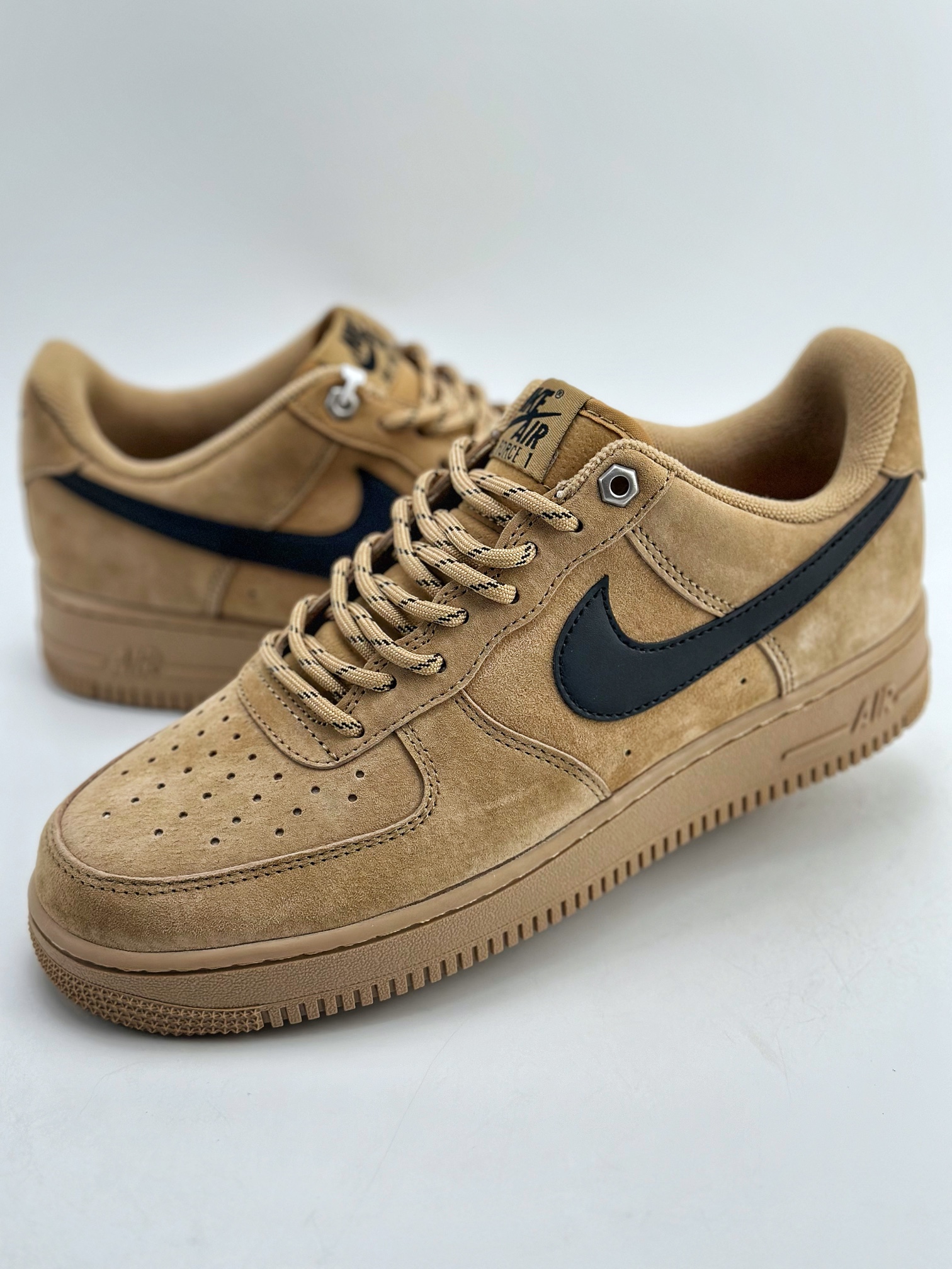 240 Nike Air Force 1 Low 07 麂皮黑棕