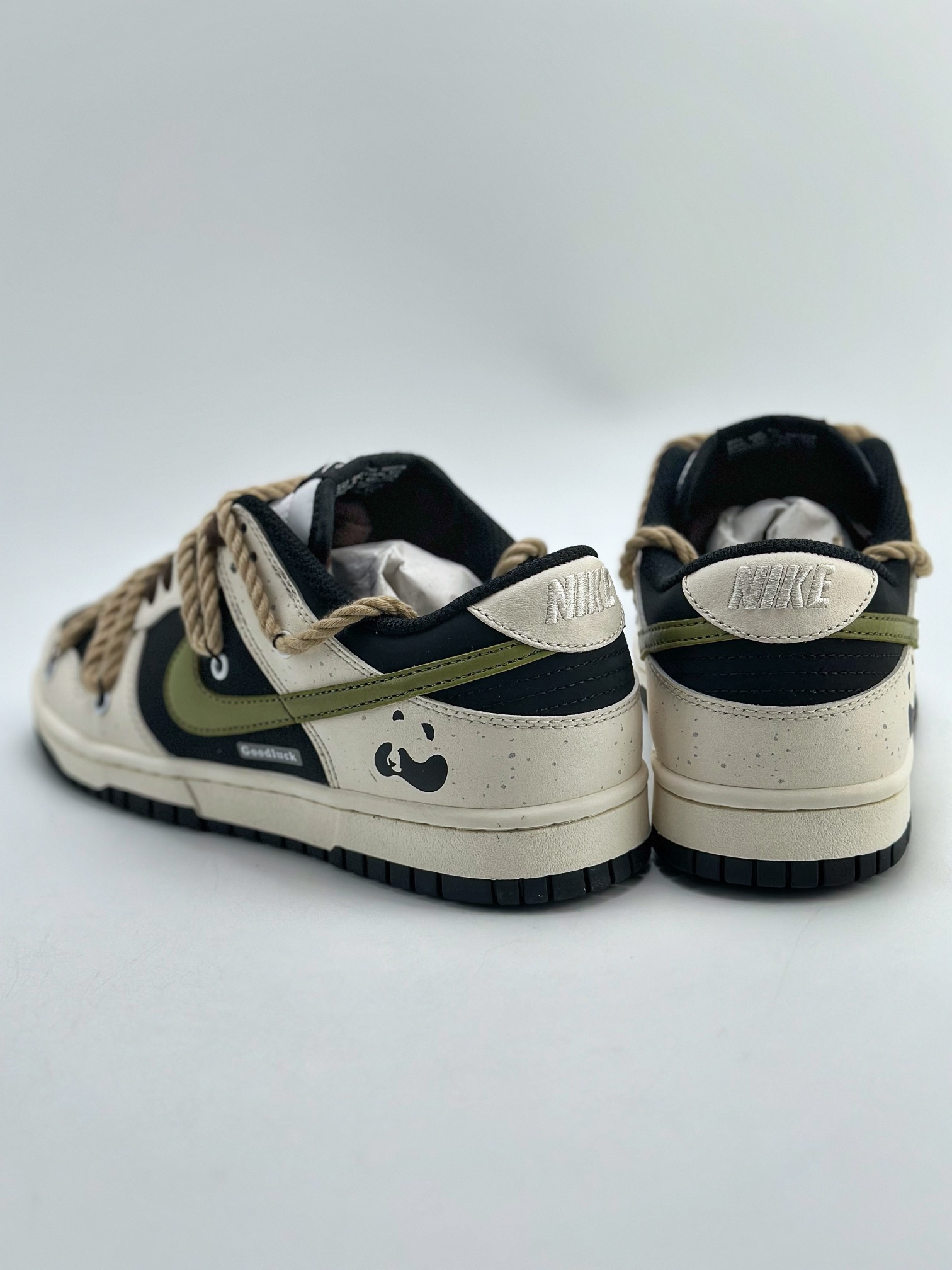 260 Nike SB Dunk Low 小小熊猫 DD1391-100