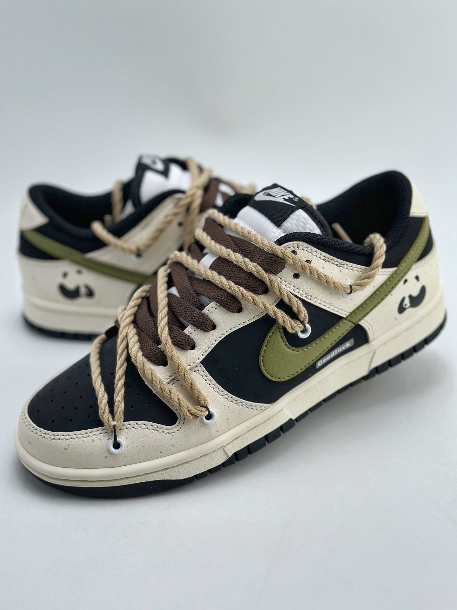 260 Nike SB Dunk Low 小小熊猫 DD1391-100