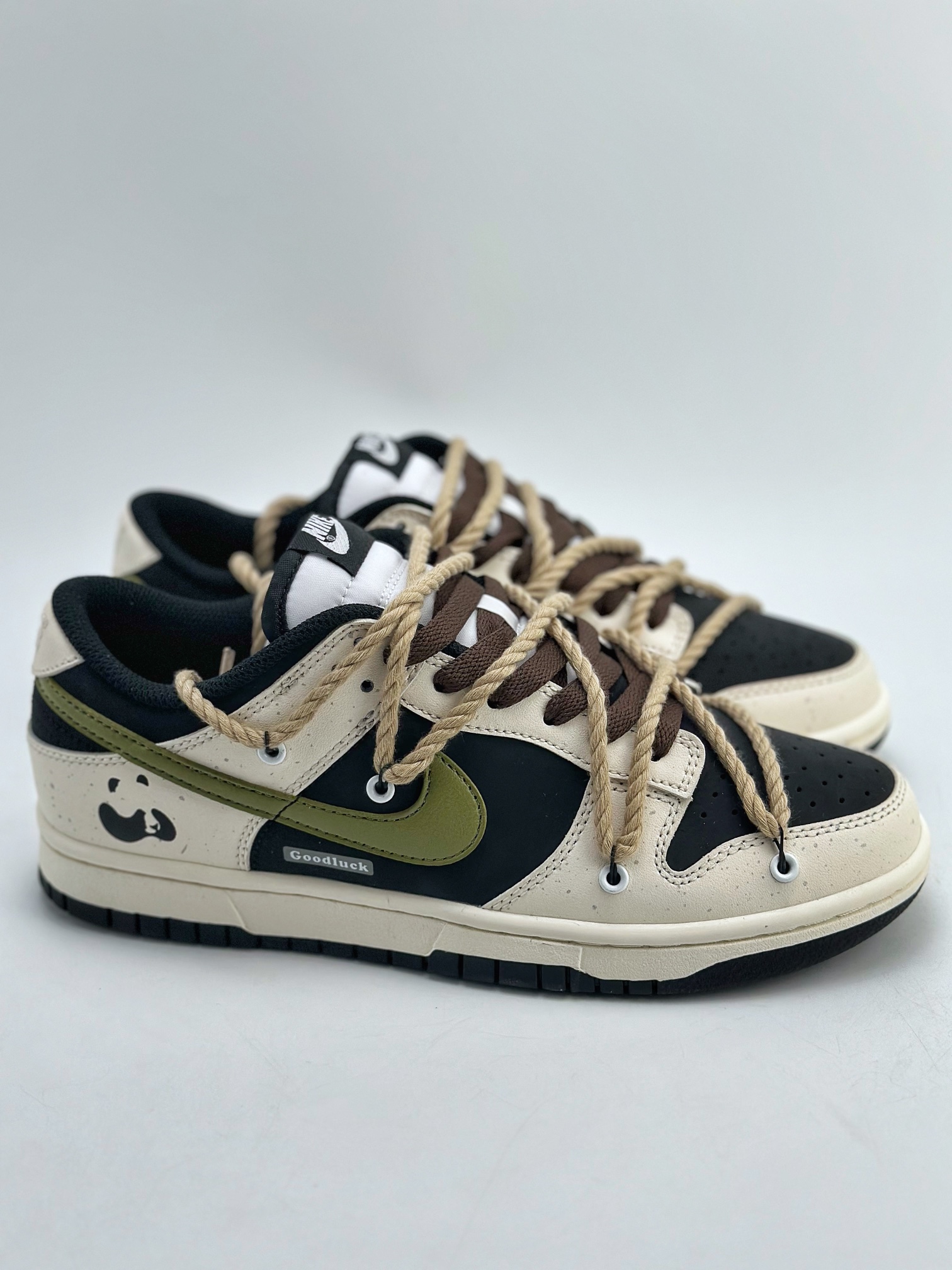 260 Nike SB Dunk Low 小小熊猫 DD1391-100