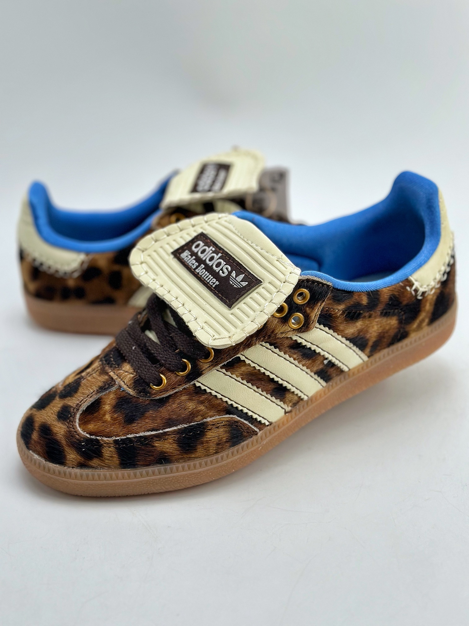 190 adidas originals Samba OG x Wales Bonner IE0578