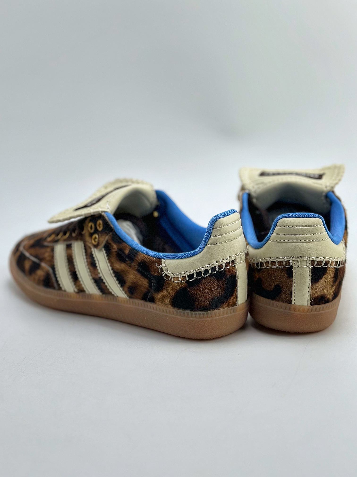 190 adidas originals Samba OG x Wales Bonner IE0578