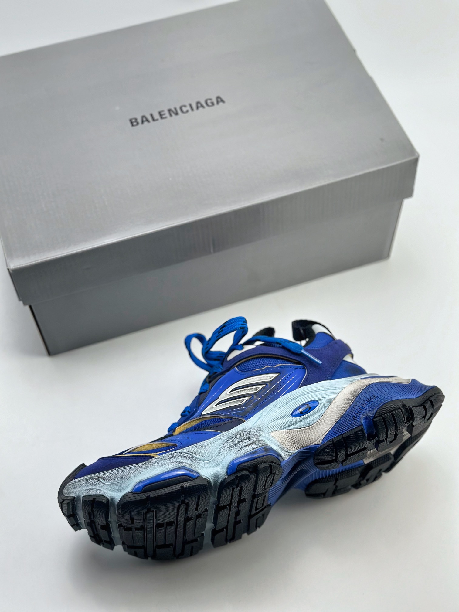 600 Balenciaga 巴黎世家 CARGO 全网首发 圆头系带 低帮生活休闲鞋