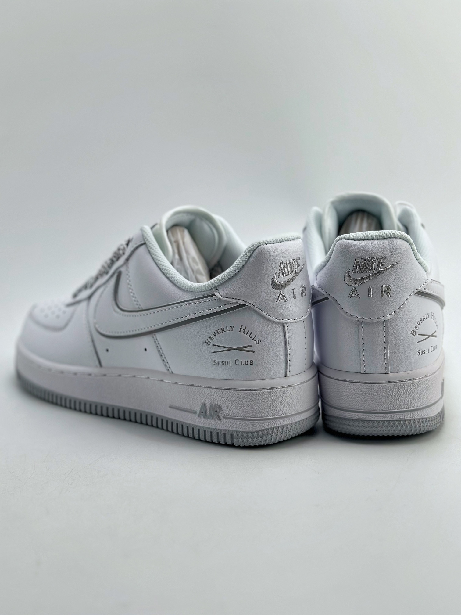 240 Nike Air Force 1 Low 07 白灰满天星 NS0517-003