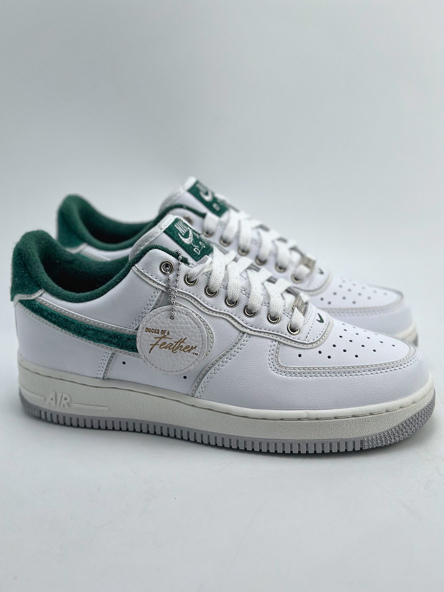 220 Nike Air Force 1 Low 07 x Division Street "Ducks of a Feather" 白绿 HF0012-100