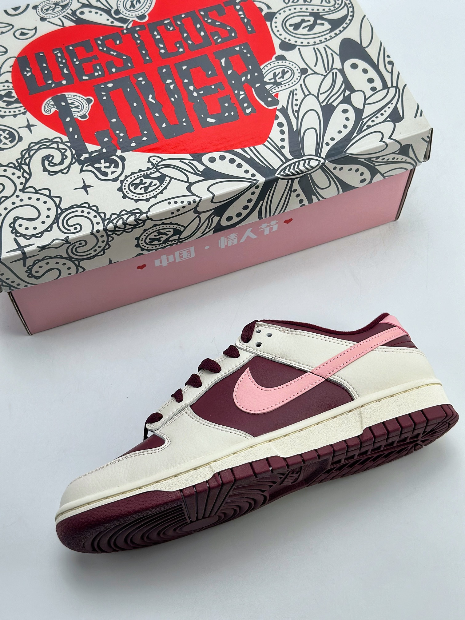 NIKE SB Dunk Low PRM ”Night Maroon and Medium Soft Pink” Cherry Valentine's Day DR9705-100