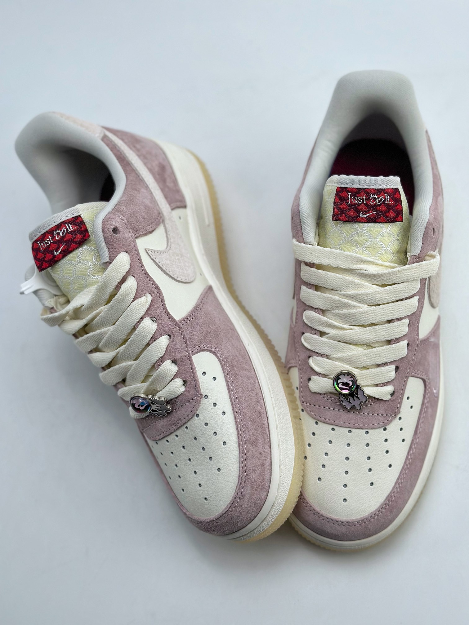 220 Nike Air Force 1 Low 07 "Year of the Dragon" 米粉 FZ5066-111