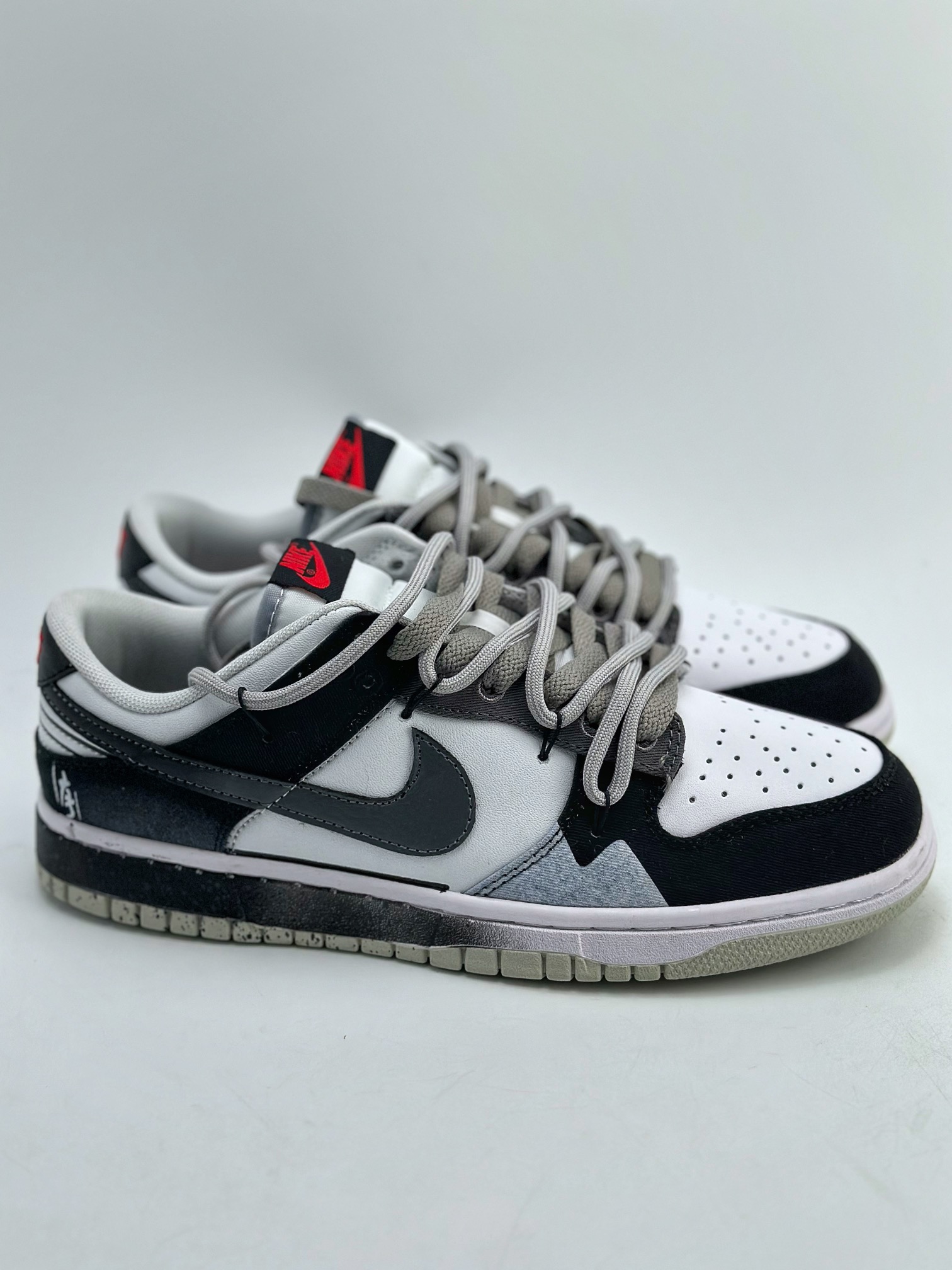 200 NIKE SB Dunk Low 纵身入山海 黑灰 DV0827-100