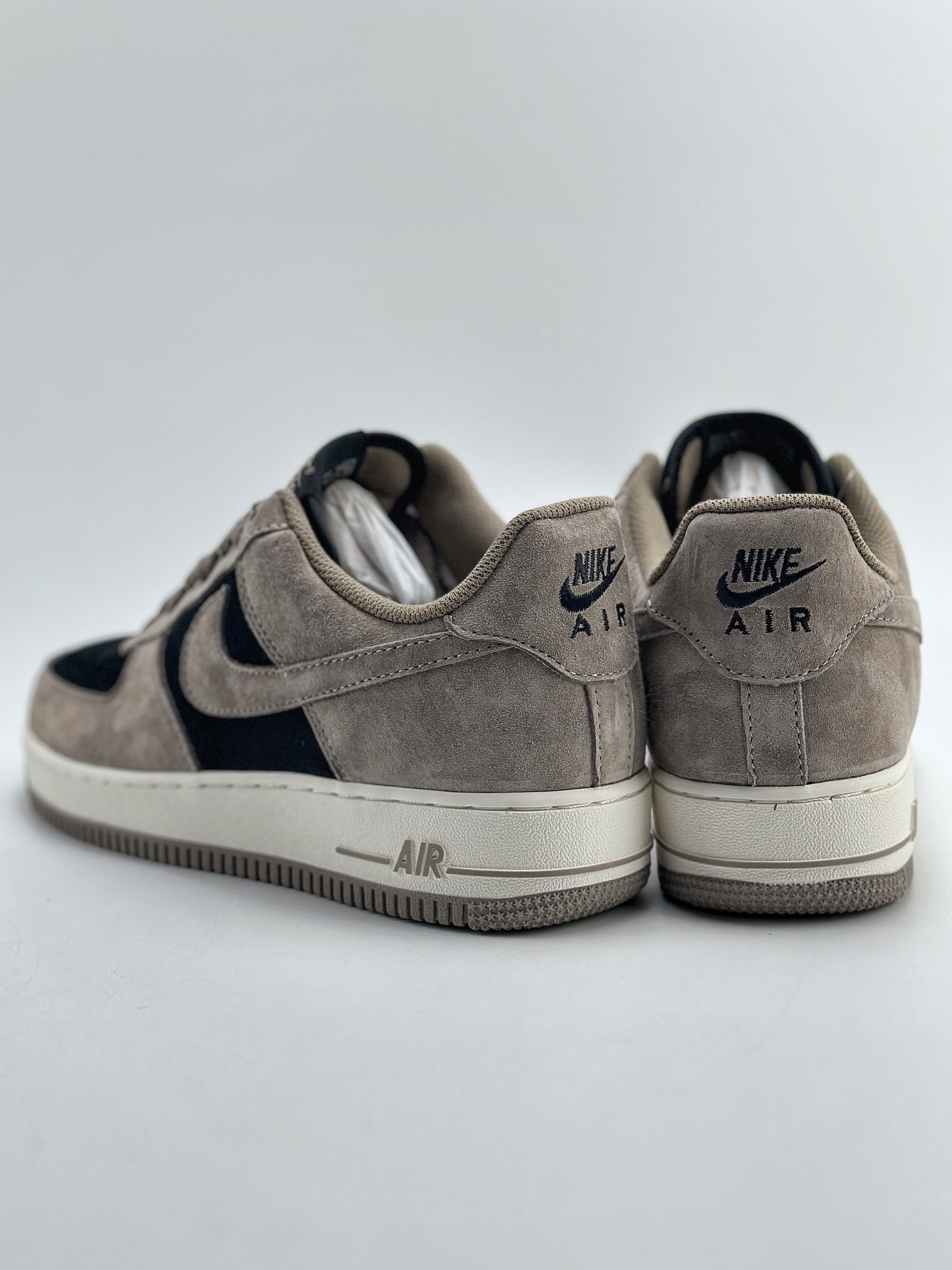 260 Nike Air Force 1 Low 07 大友克洋 DB0066-223