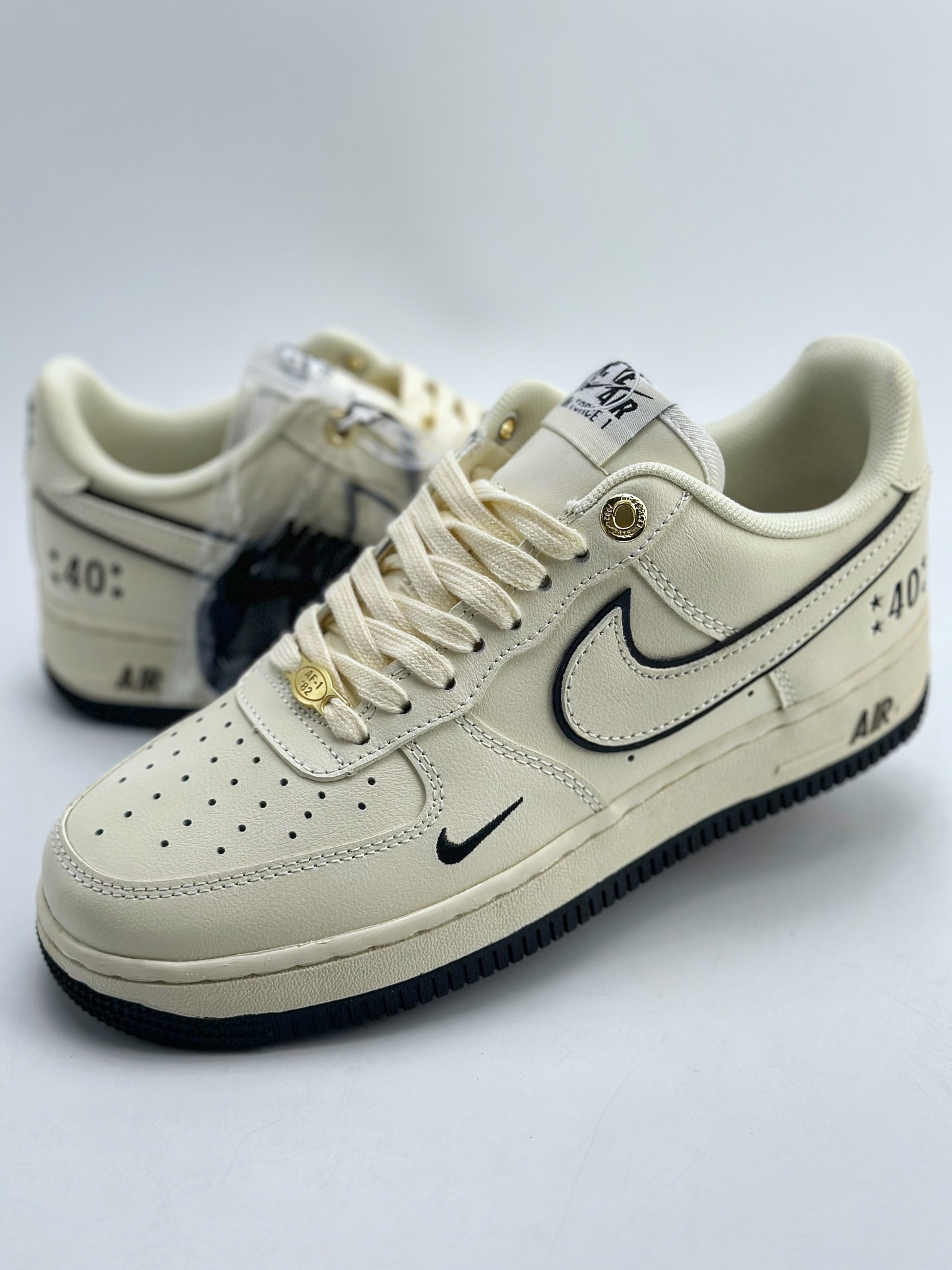 Nike Air Force 1 Low 07 40周年米黄黑 DQ7658-108