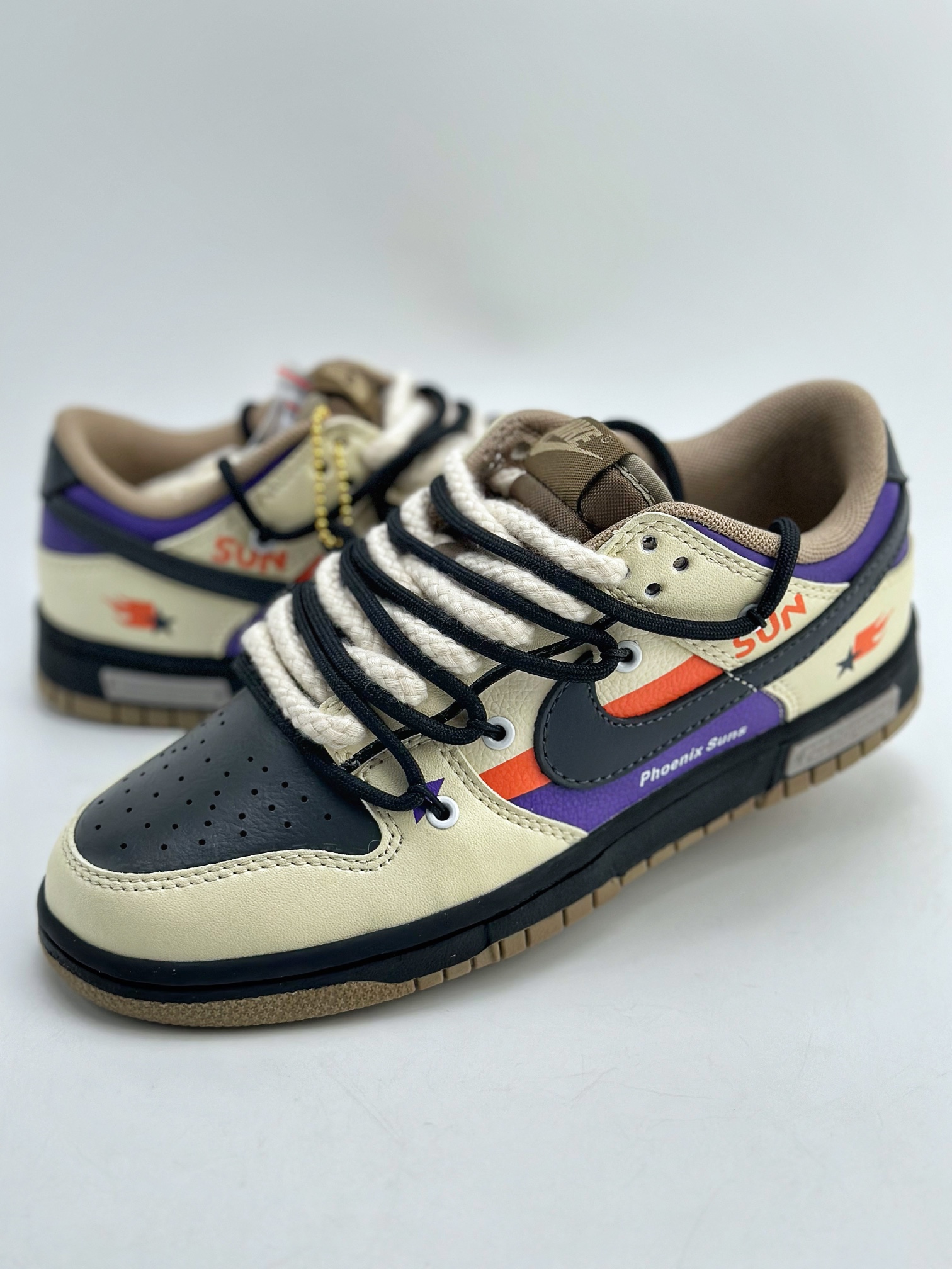 280 Nike SB Dunk Low 熊喵恶作剧 复古街头 DJ6188-200