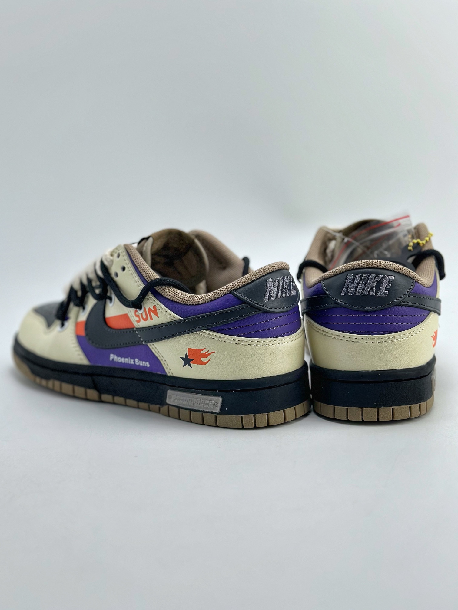 280 Nike SB Dunk Low 熊喵恶作剧 复古街头 DJ6188-200