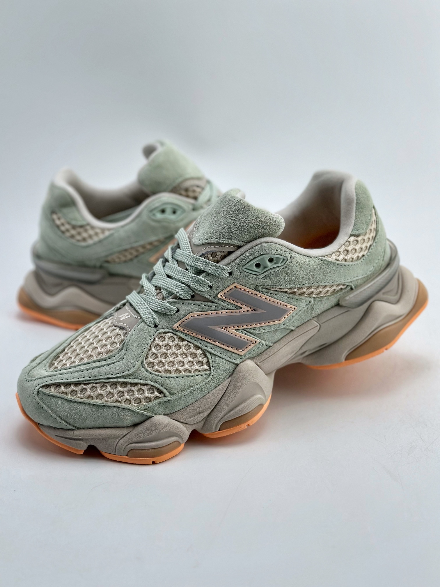 220 Joe Freshgoods x New Balance 版本 NB9060 联名款 复古休闲运动慢跑鞋 U9060WA1HD