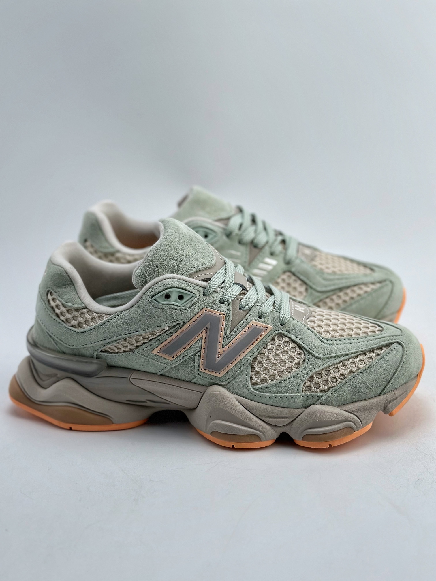 220 Joe Freshgoods x New Balance 版本 NB9060 联名款 复古休闲运动慢跑鞋 U9060WA1HD