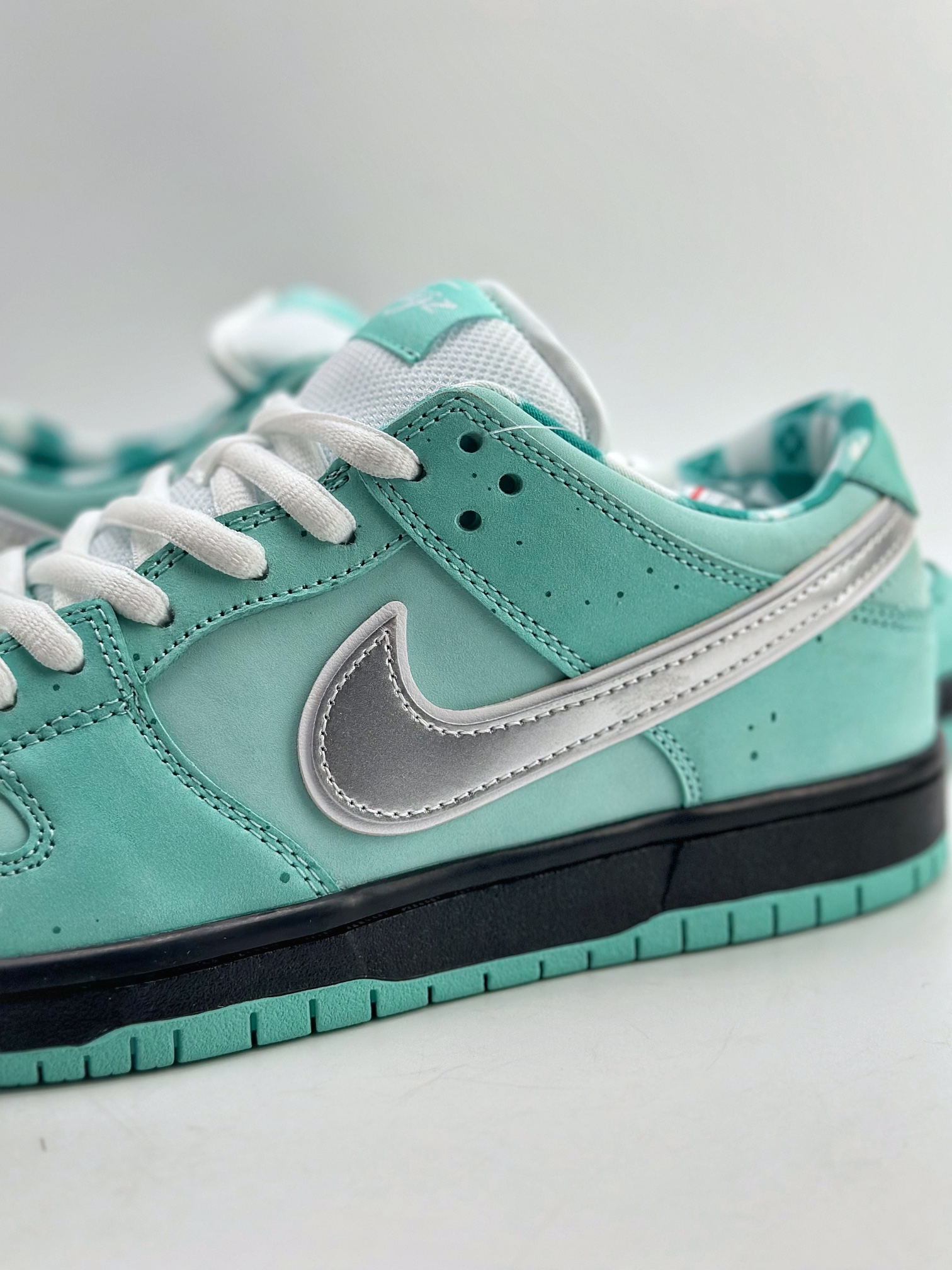 420 Nike SB Dunk Low x Concepts ”Tiffany Lobster” 波士顿 蒂芙尼薄荷绿龙虾” BV1310-402