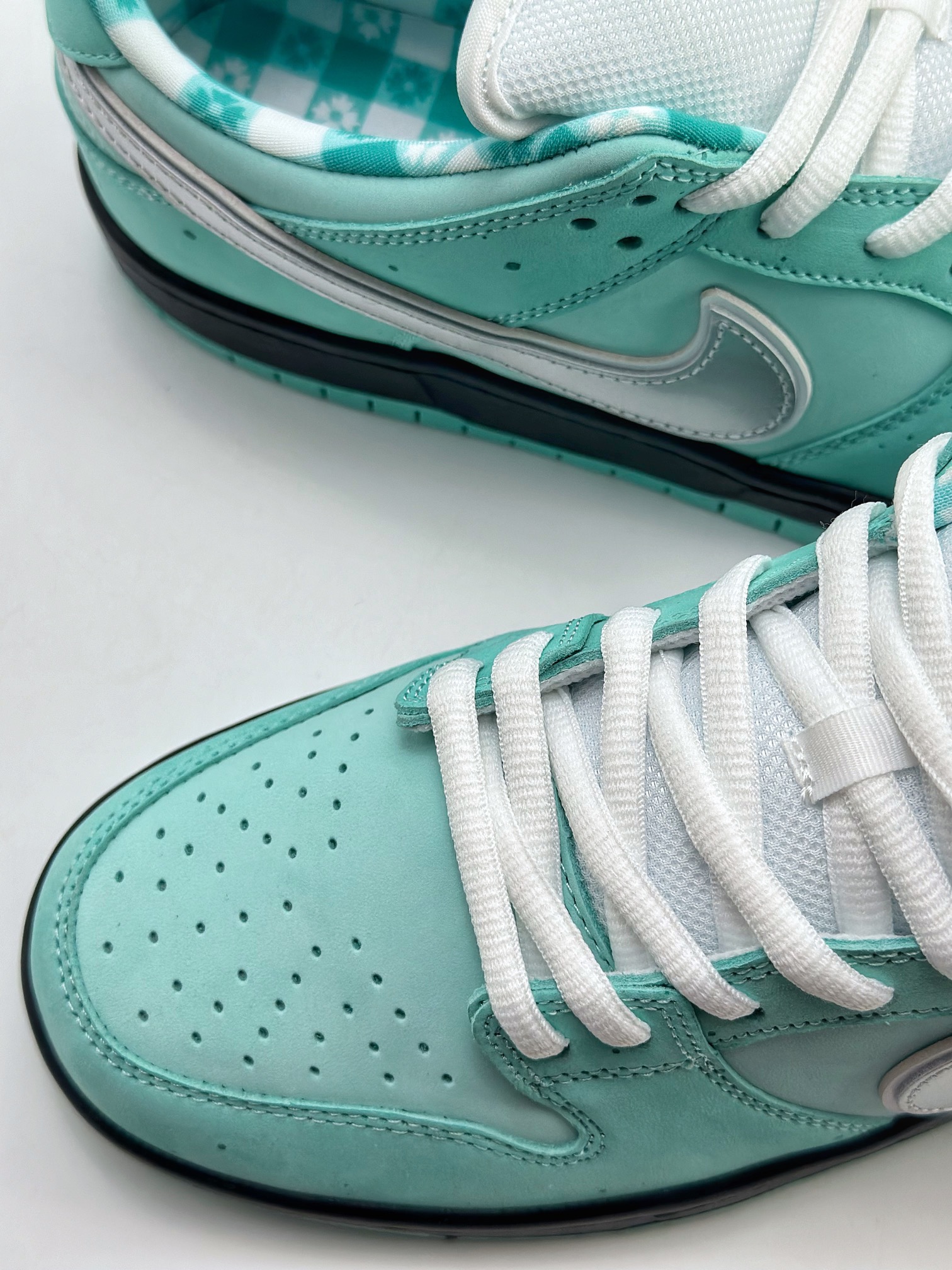 420 Nike SB Dunk Low x Concepts ”Tiffany Lobster” 波士顿 蒂芙尼薄荷绿龙虾” BV1310-402