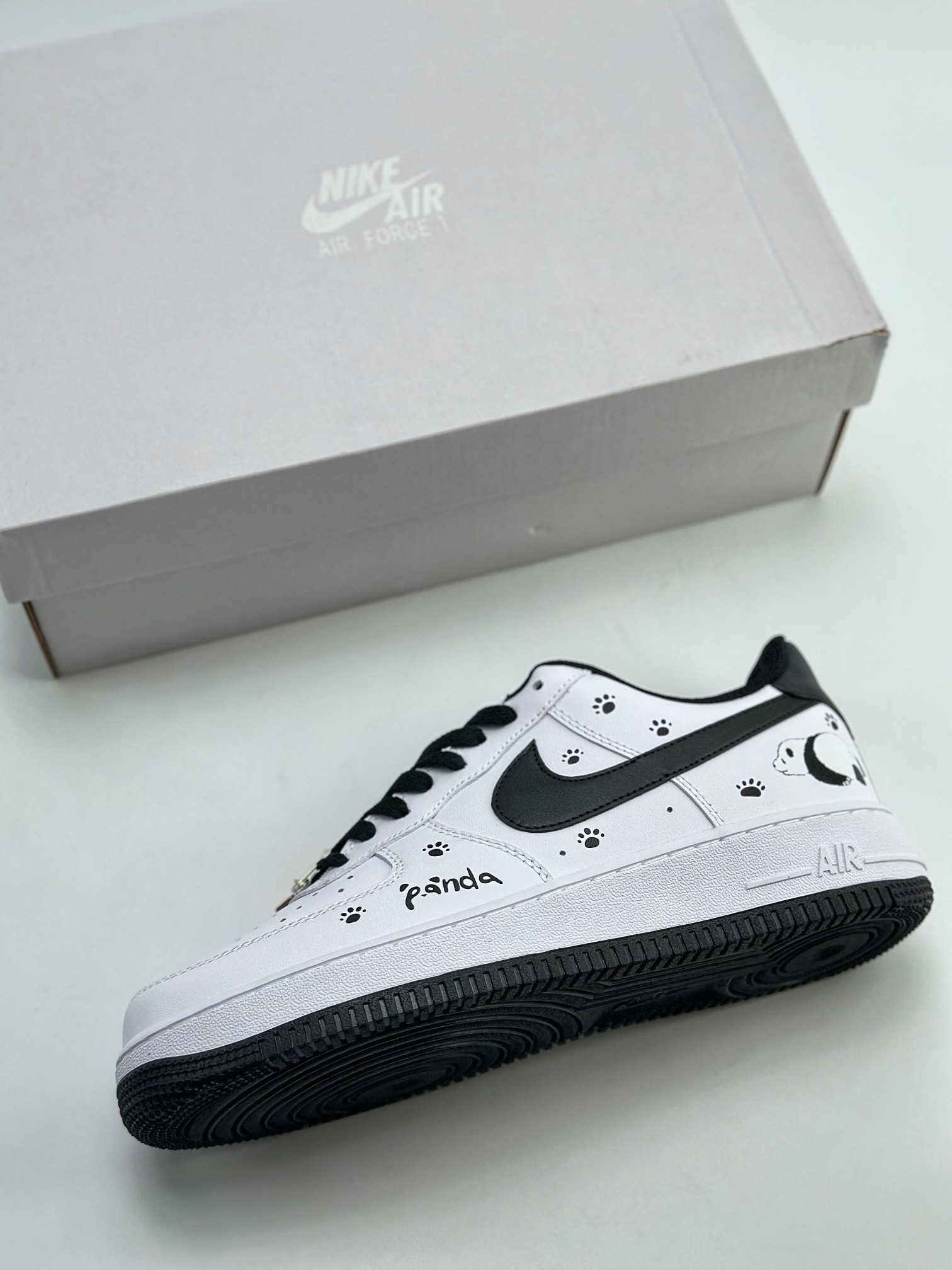 220 Nike Air Force 1 Low 07 胖小匠绘画 DV1331-100