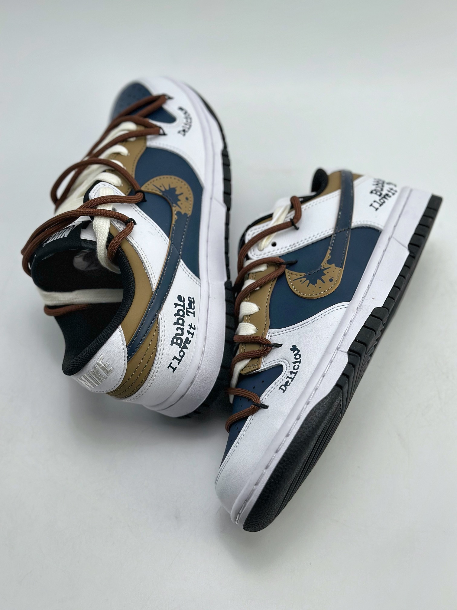 220 NIKE SB Dunk Low 黑糖奶茶绑带  DD1391-100