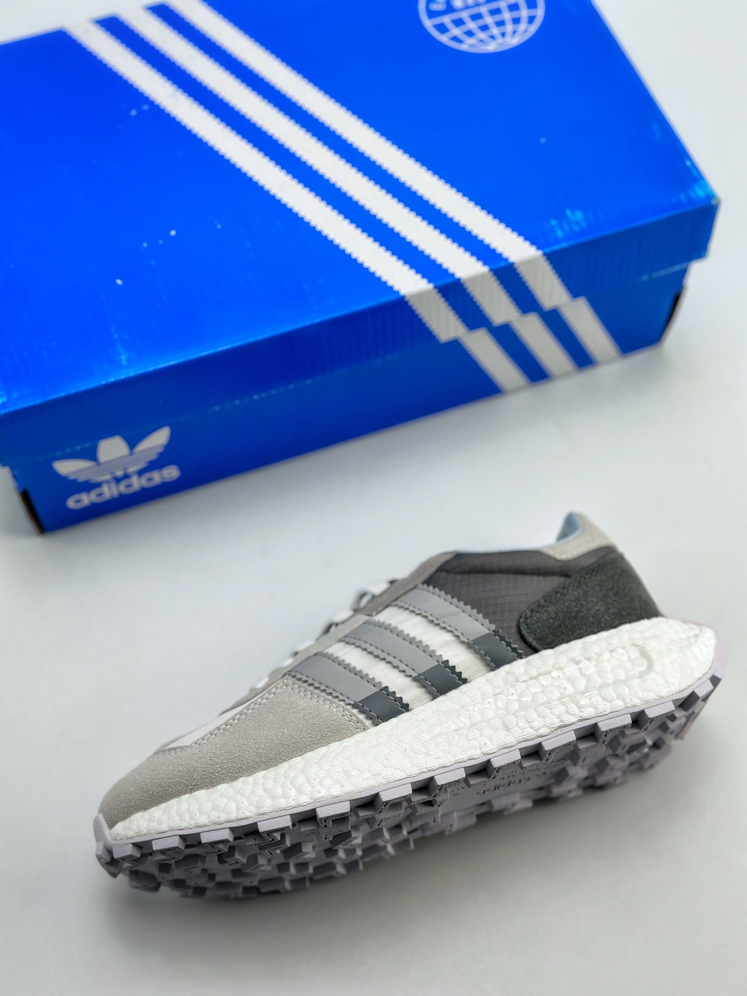 adidas Racing E5 Boost Prototype Speed ??Lightweight Retro Series All-match Breathable Sports Jogging Shoes HP7741