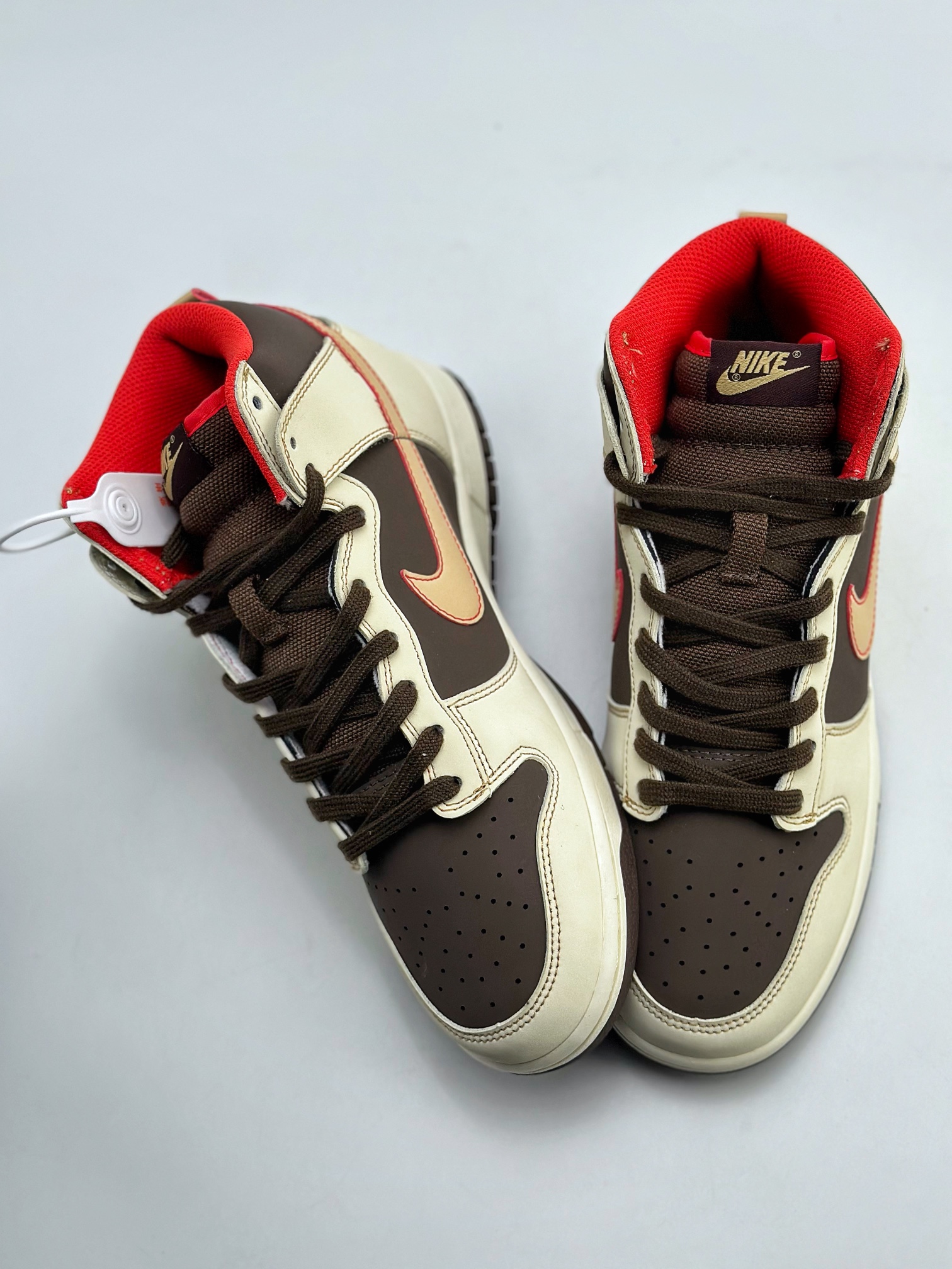 180 NIKE SB Dunk High 米棕 FB8892-200