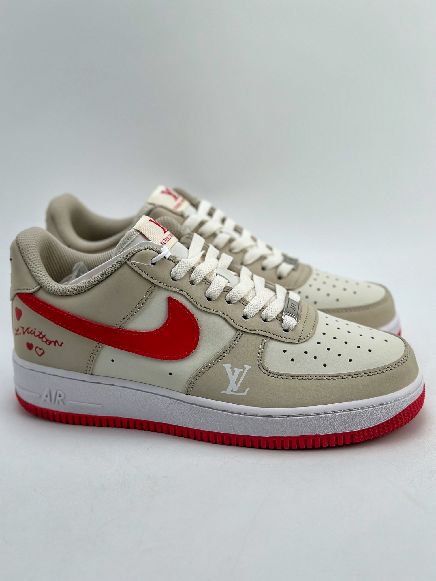 Nike Air Force 1 Low 07 x Louis Vuitton 米黄红 BS9055-722