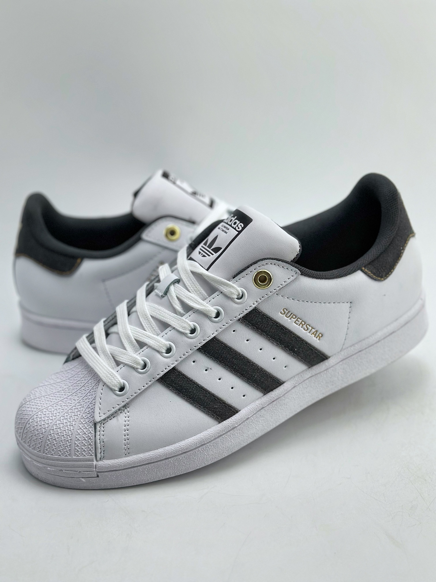 Adidas Originals Superstar 贝壳头 白深灰 ID1712