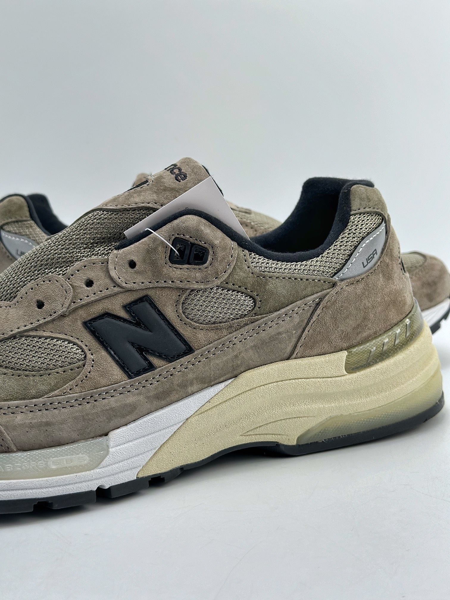 New Balance 992 Retro Style M992J2