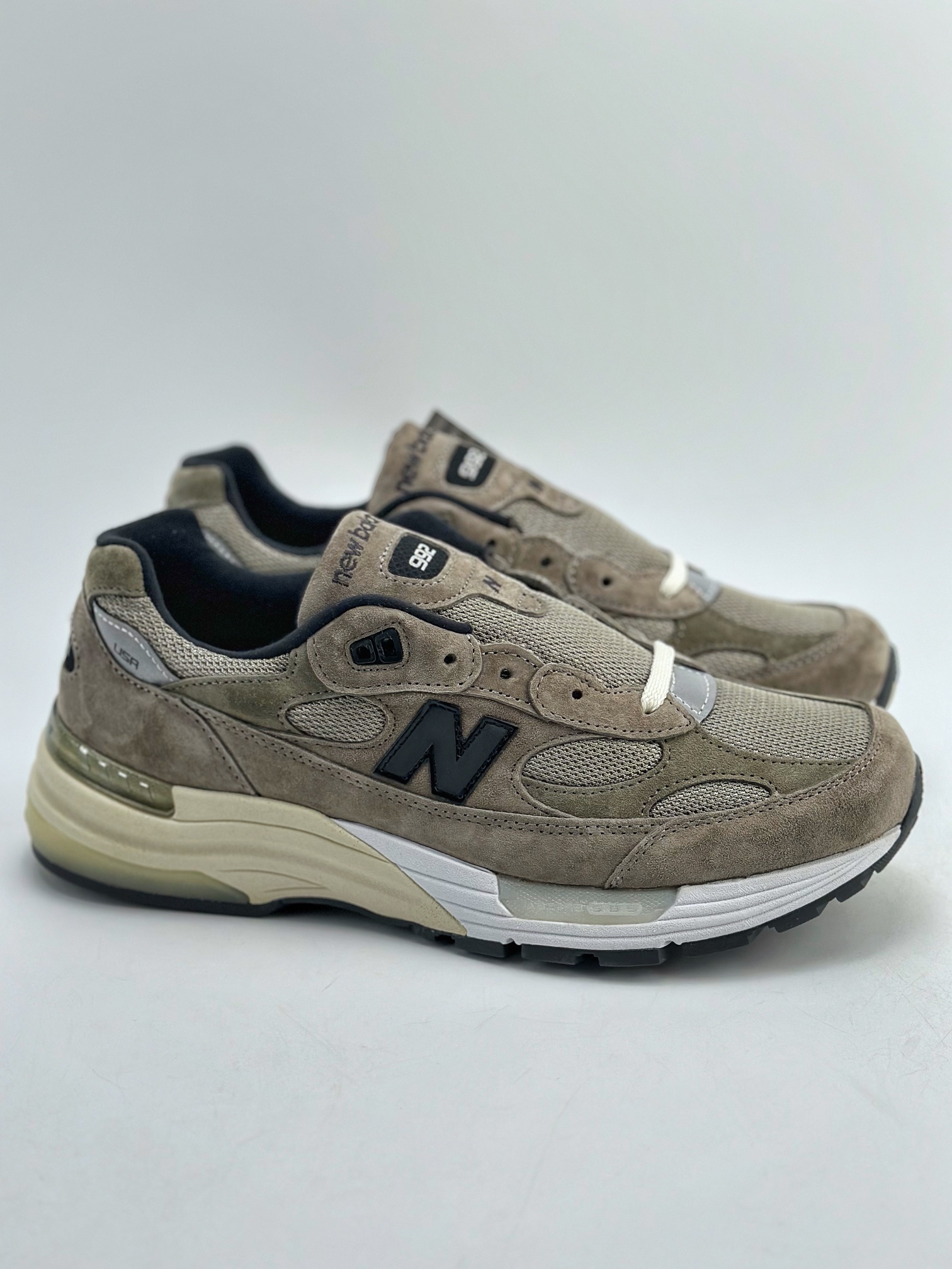 New Balance 992 Retro Style M992J2