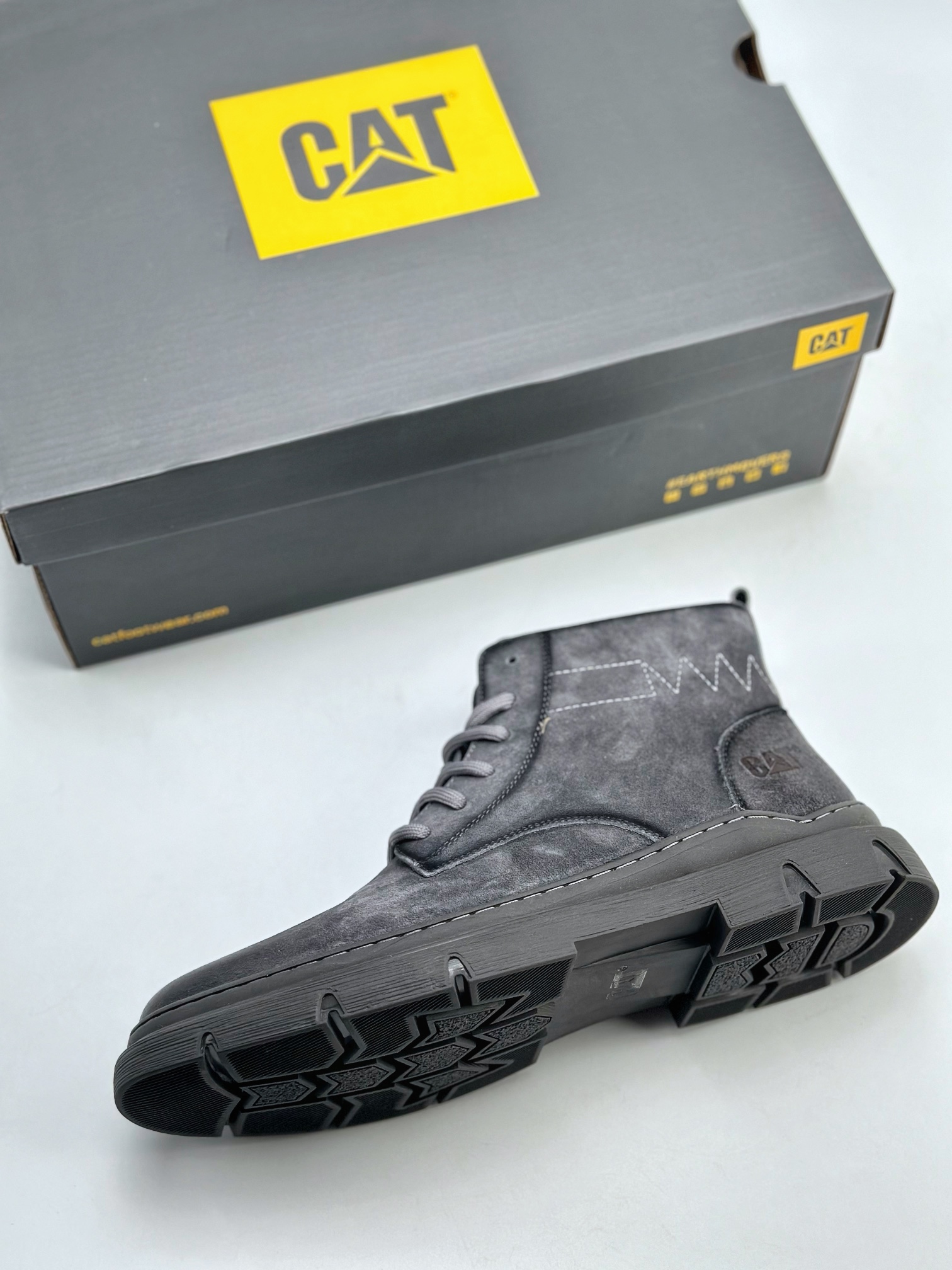 New CAT Carter outdoor mid-cut casual Martin boots series