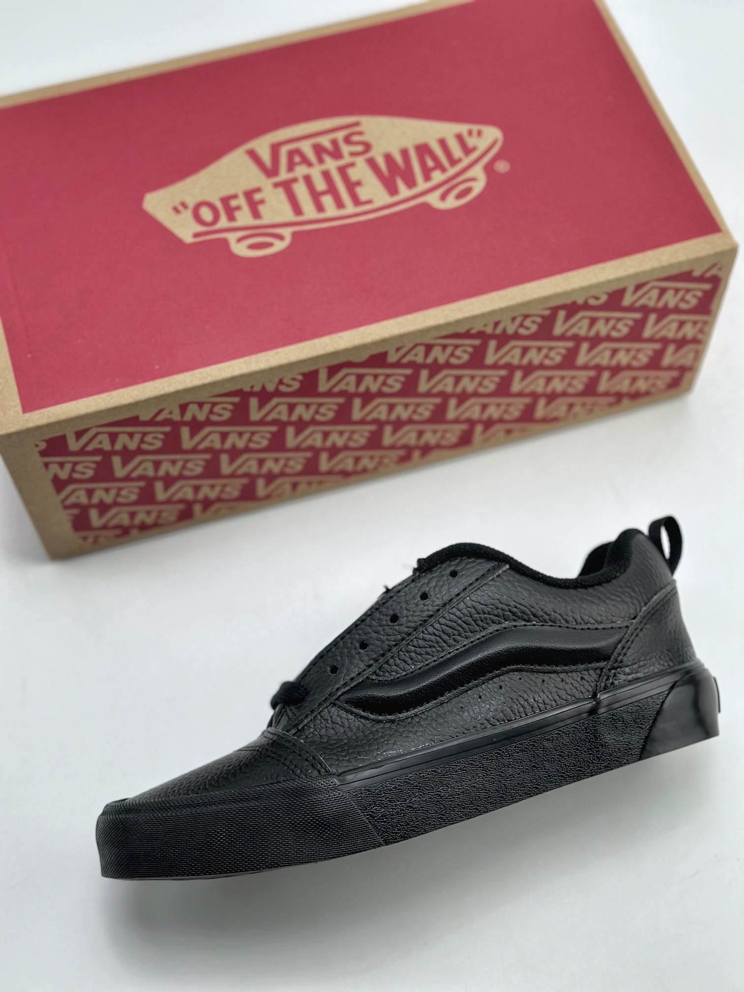 150 Vans Classics Knu Skool 范斯官方 全皮面黑色面包鞋 Vans超火的土豆鞋