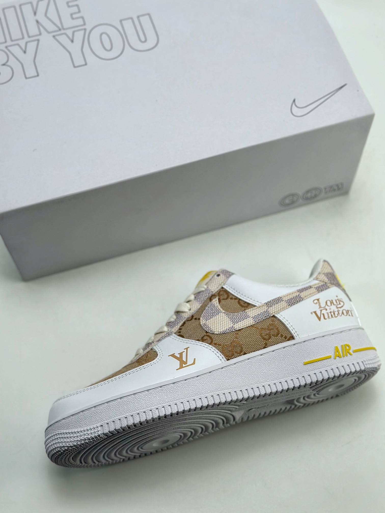 Nike Air Force 1 Low 07 x Louis Vuitton x GUCCI 三方联名老花