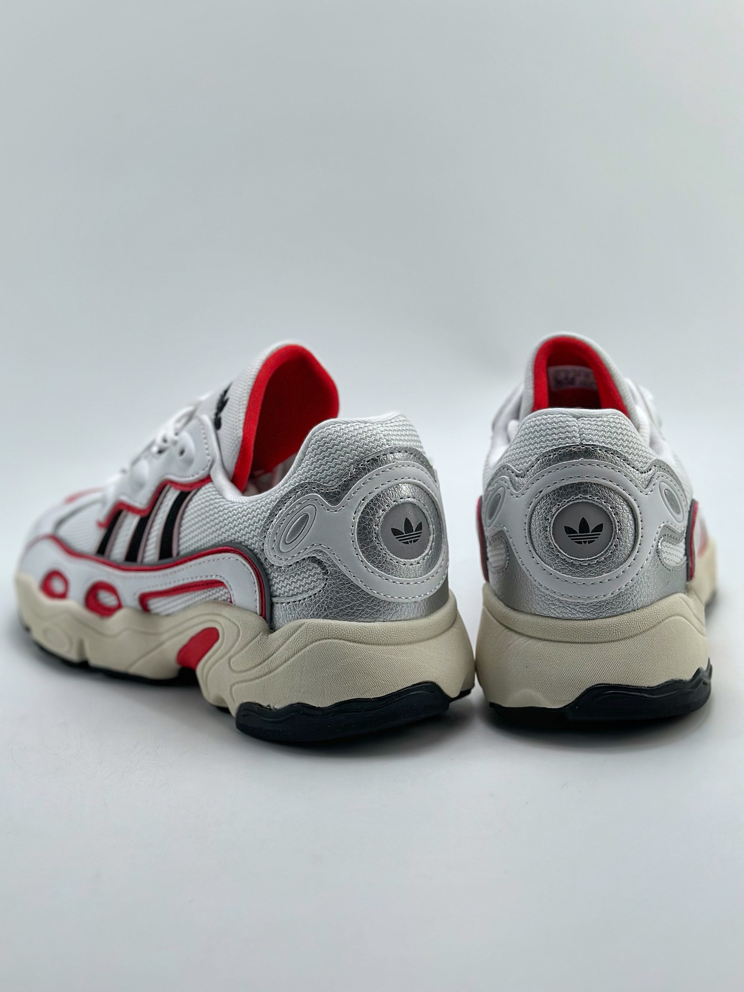 Adidas Originals Ozweego OG W Simple Coconut IG6197