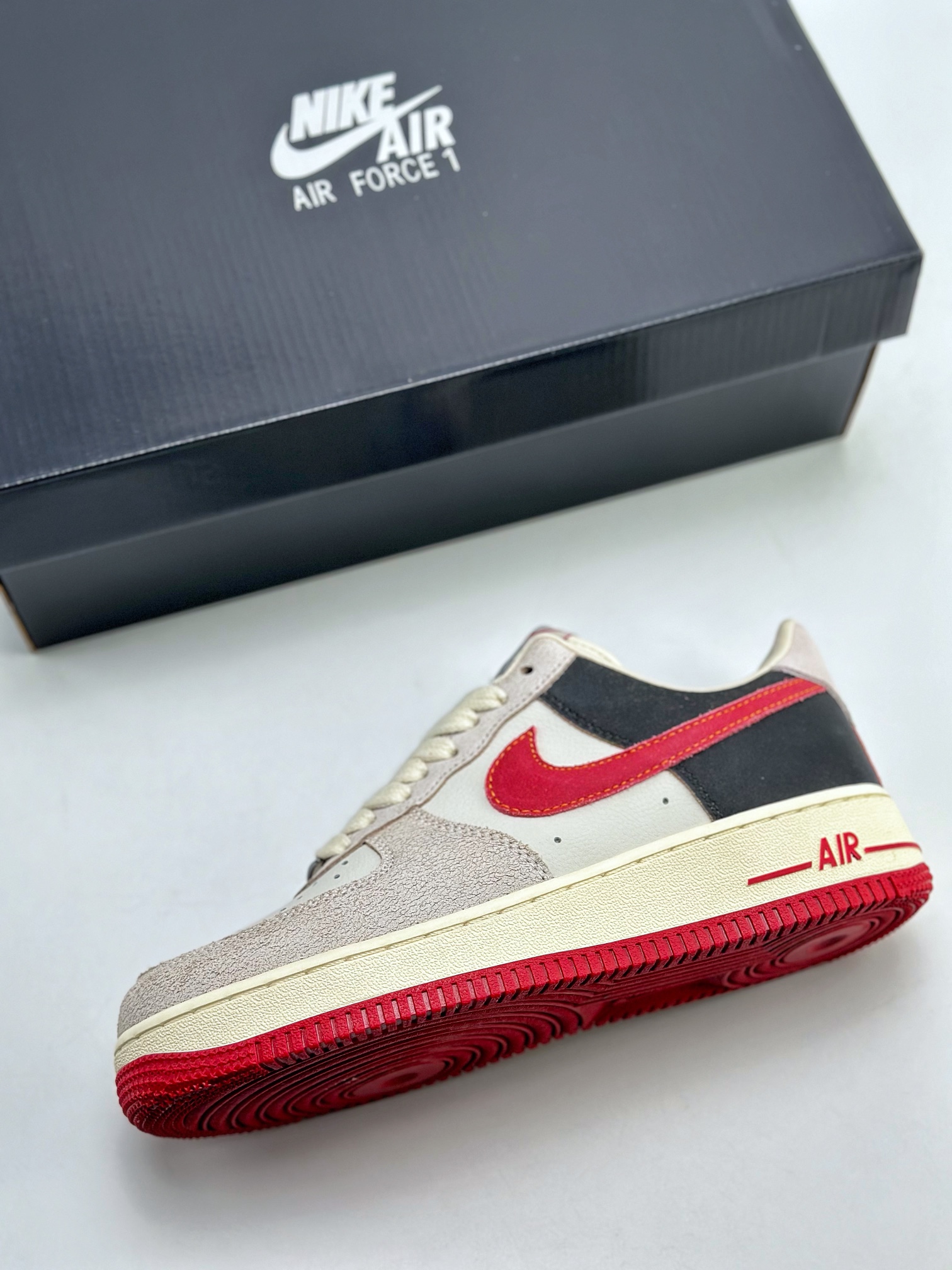 Nike Air Force 1 Low 07 ”Chicago” 白黑红 FQ8743-121