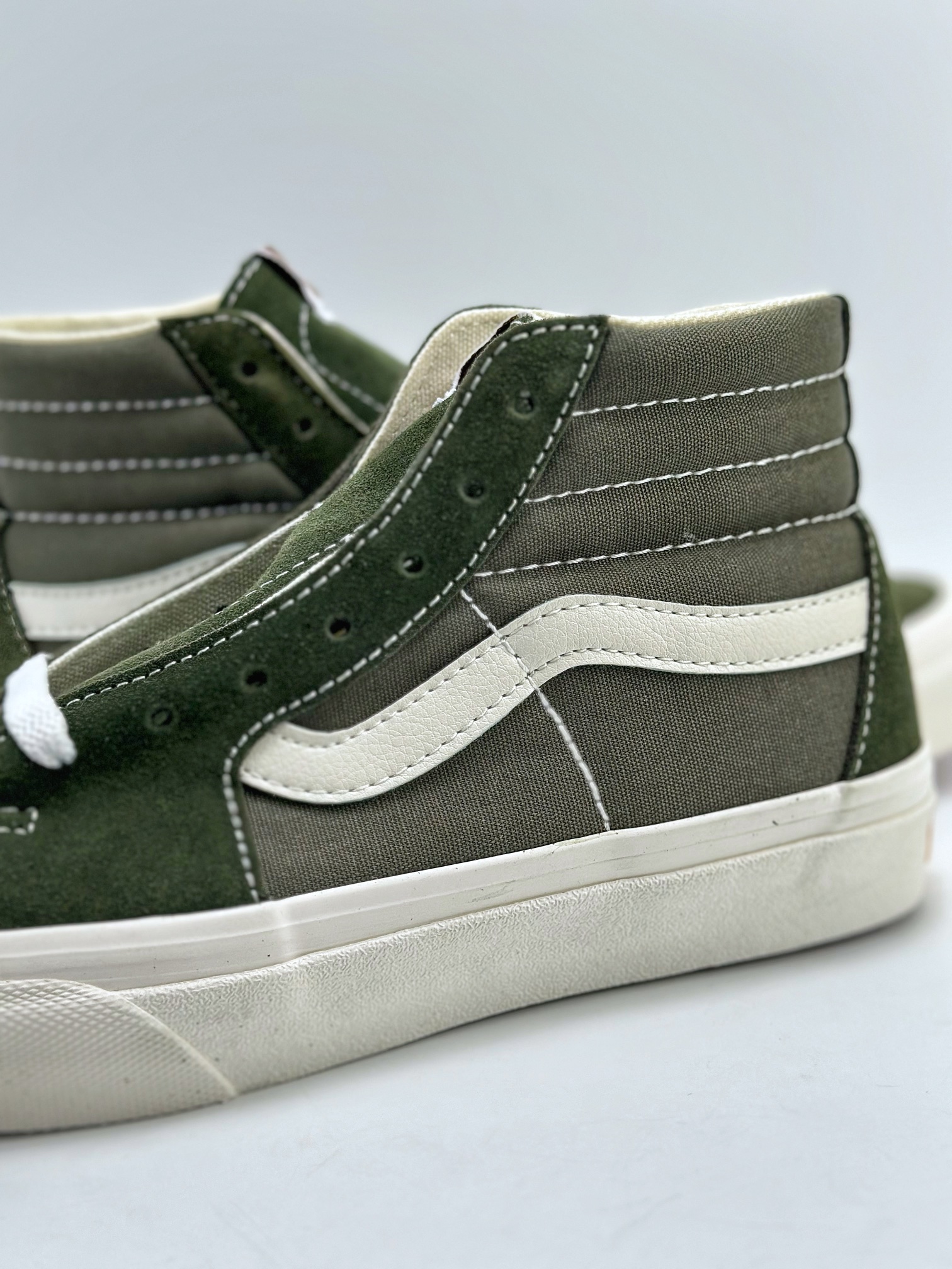 160 Vans OG Sk8-Hi 军绿高帮 范斯多变的颜色