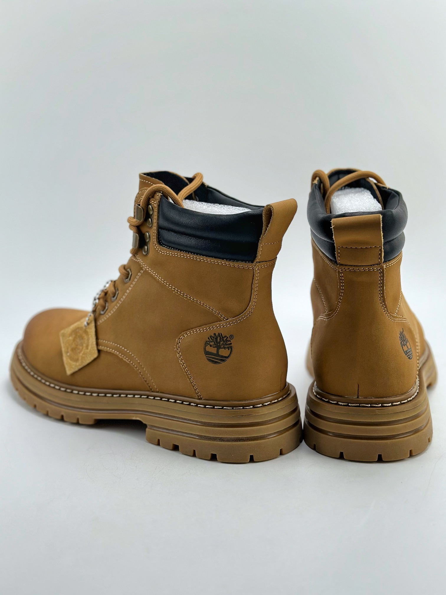 New arrival #Timberland Timberland outdoor high top casual yellow boots series