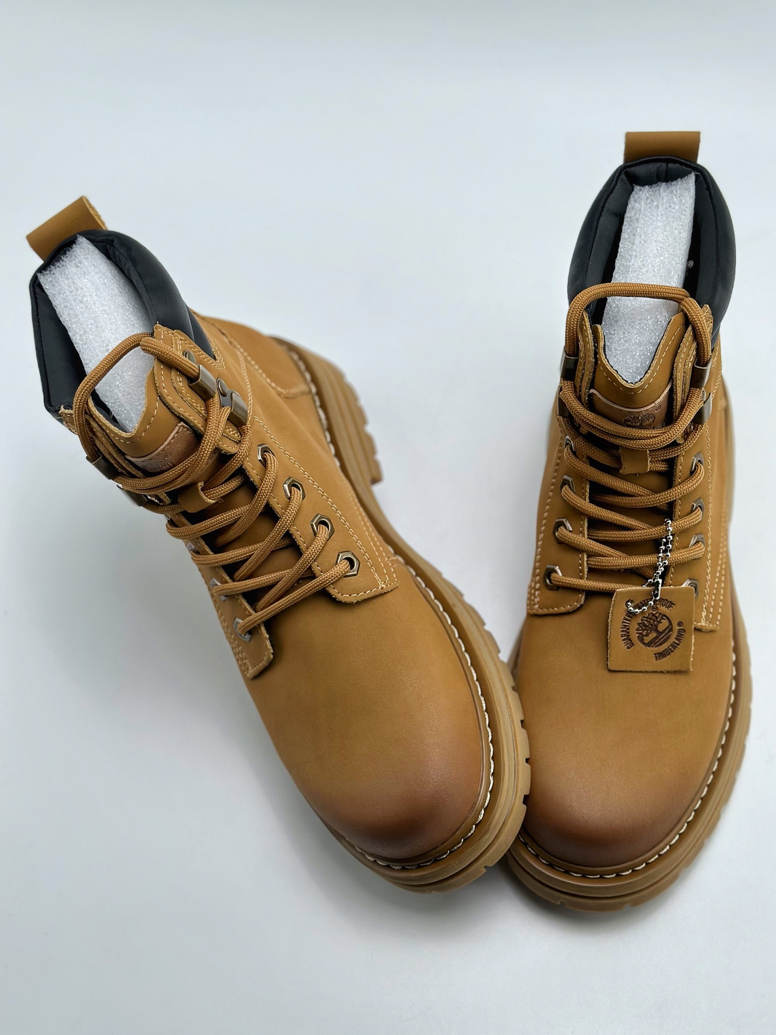 New arrival #Timberland Timberland outdoor high top casual yellow boots series