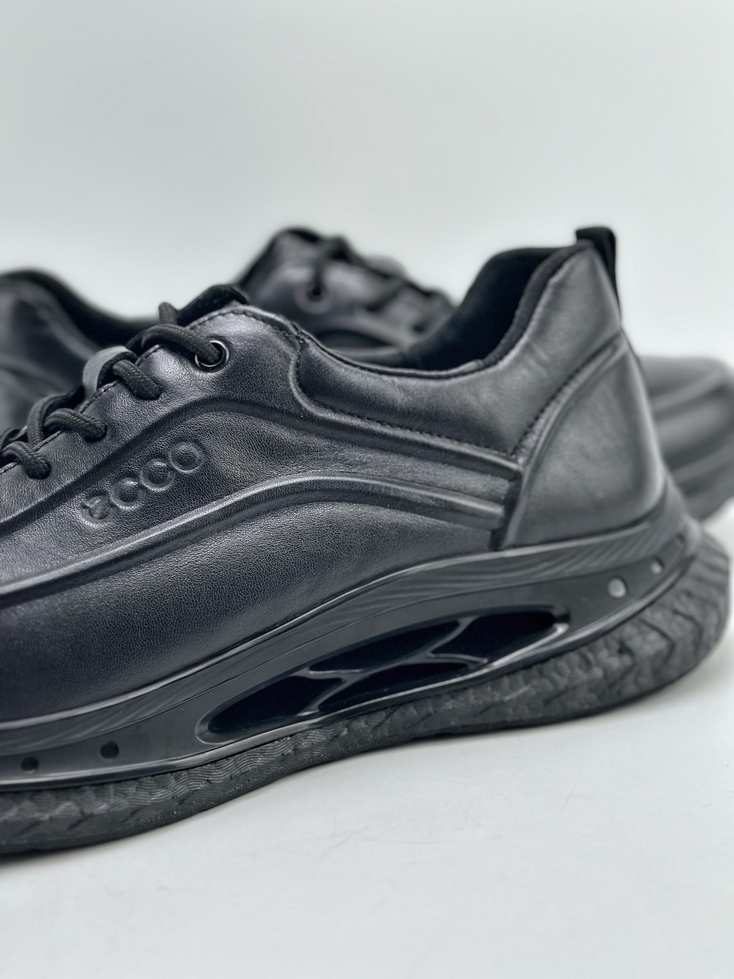 ECCO/ECCO sports running shoes/casual shoes quality