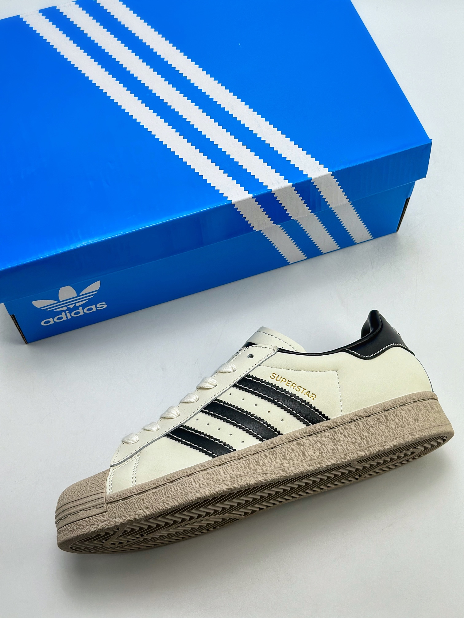 Adidas Originals Superstar Shell Toe Beige Black ID1009