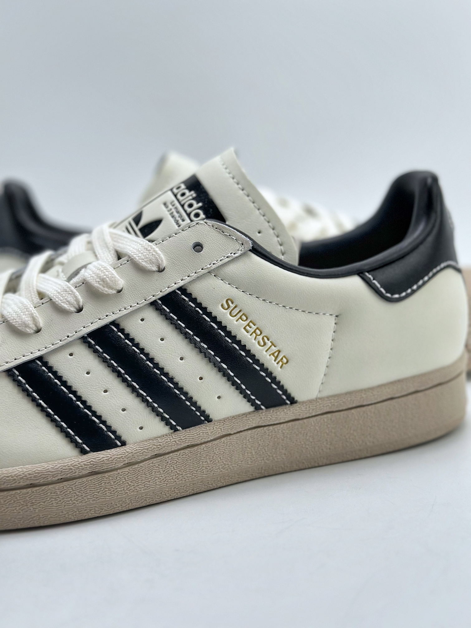 Adidas Originals Superstar Shell Toe Beige Black ID1009