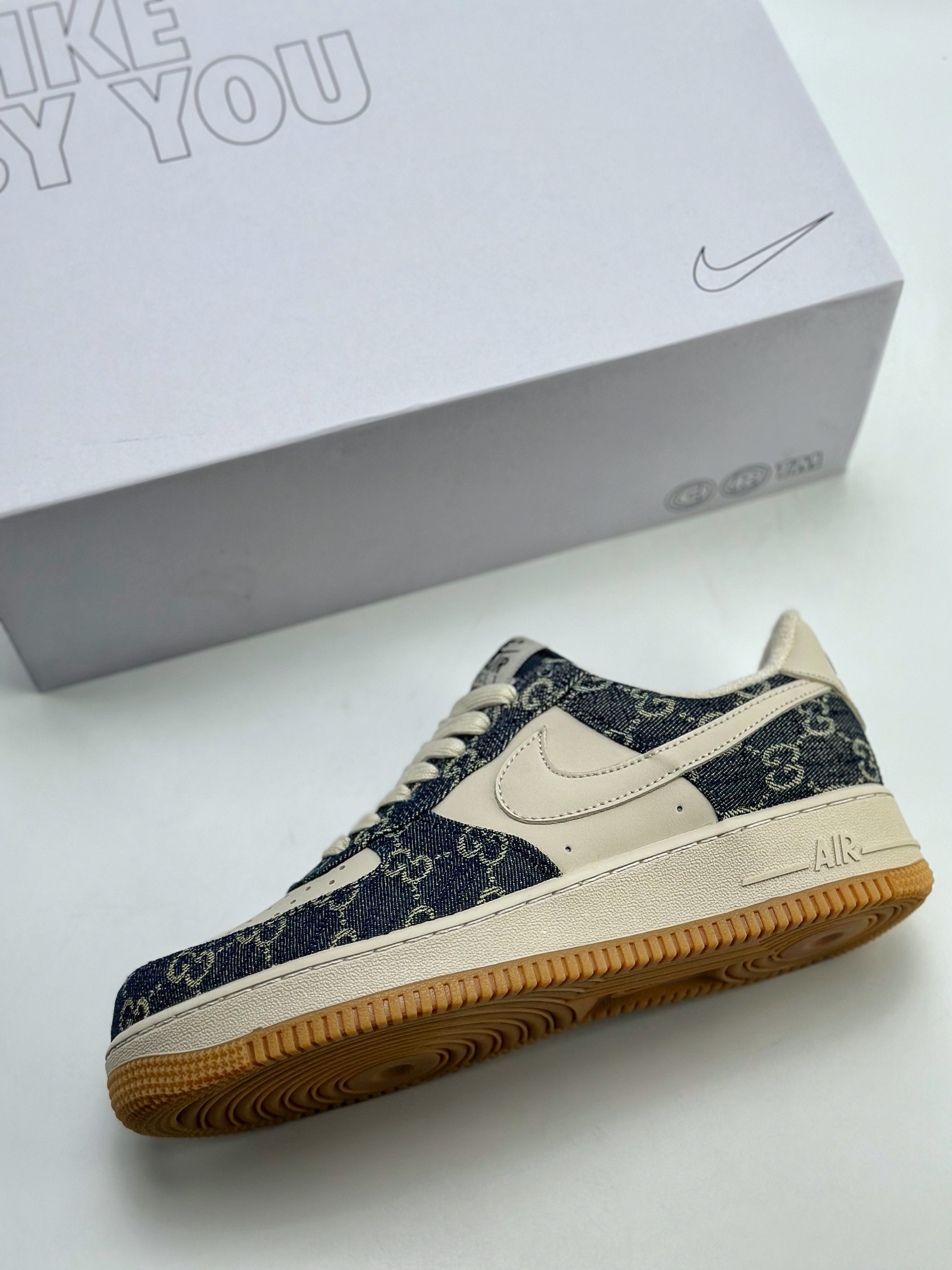 Nike Air Force 1 Low 07 x GUCCI Dirty Shoes