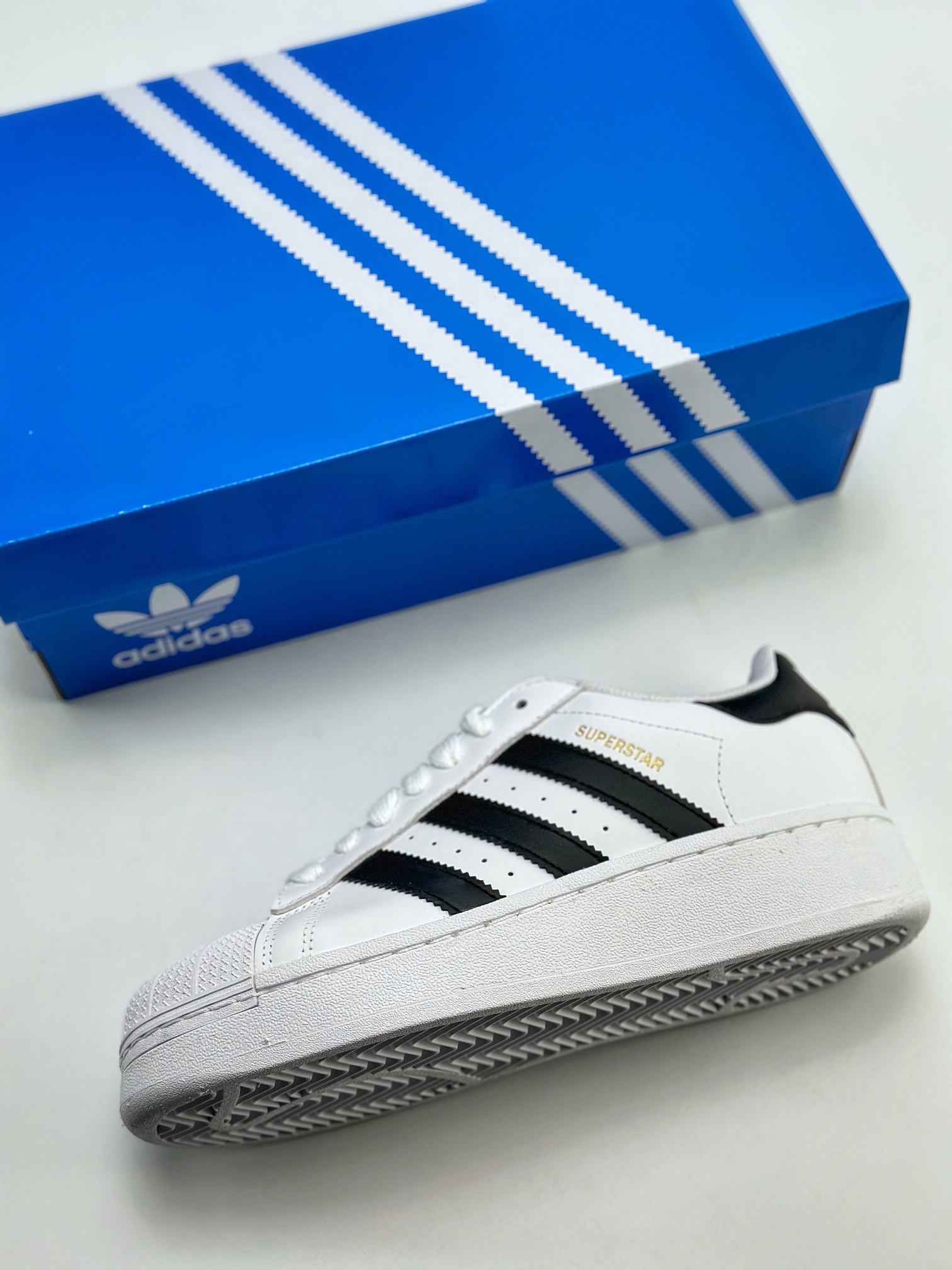 Adidas Originals Superstar XLG Shell Head Black and White IF9995